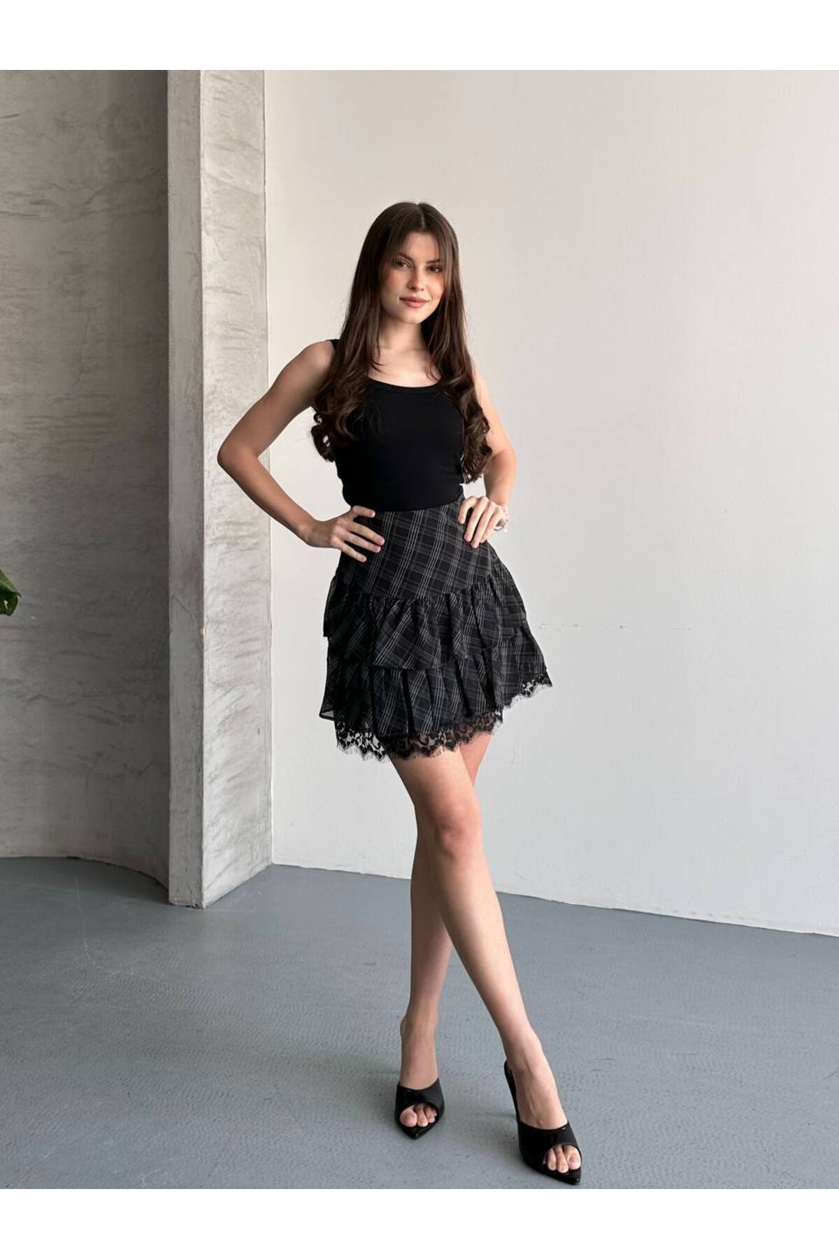 İLKCET MODA Pitikare Siyah Desenli Şifon Katlı Kadın Mini Etek görsel 8