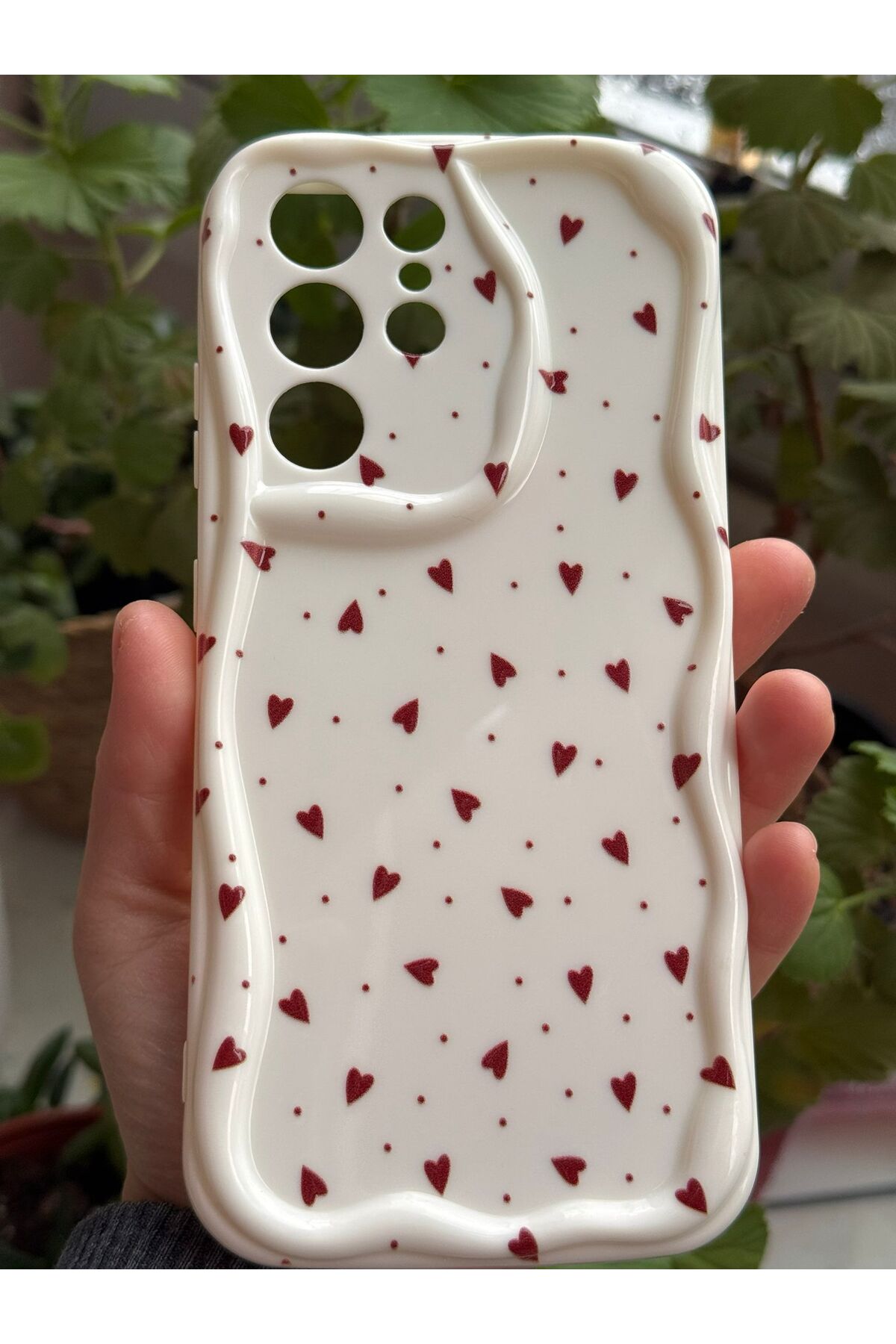 Samsung Galaxy S21 Ultra Compatible Soft Silicone Case with Red Heart Pattern
