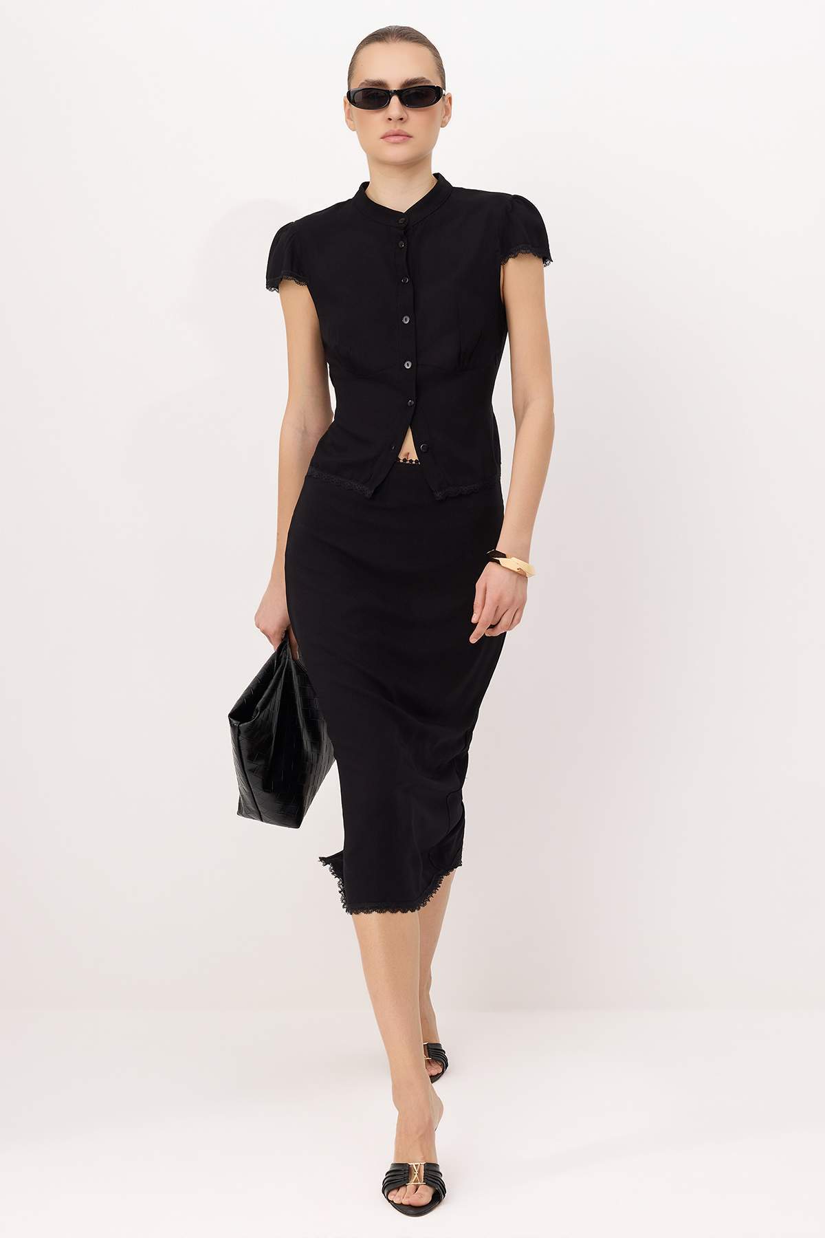 Trendyolmilla  Siyah Slim Fit Gömlek Midi Etek Dokuma Alt - Üst Takım TWOSS26AU00105