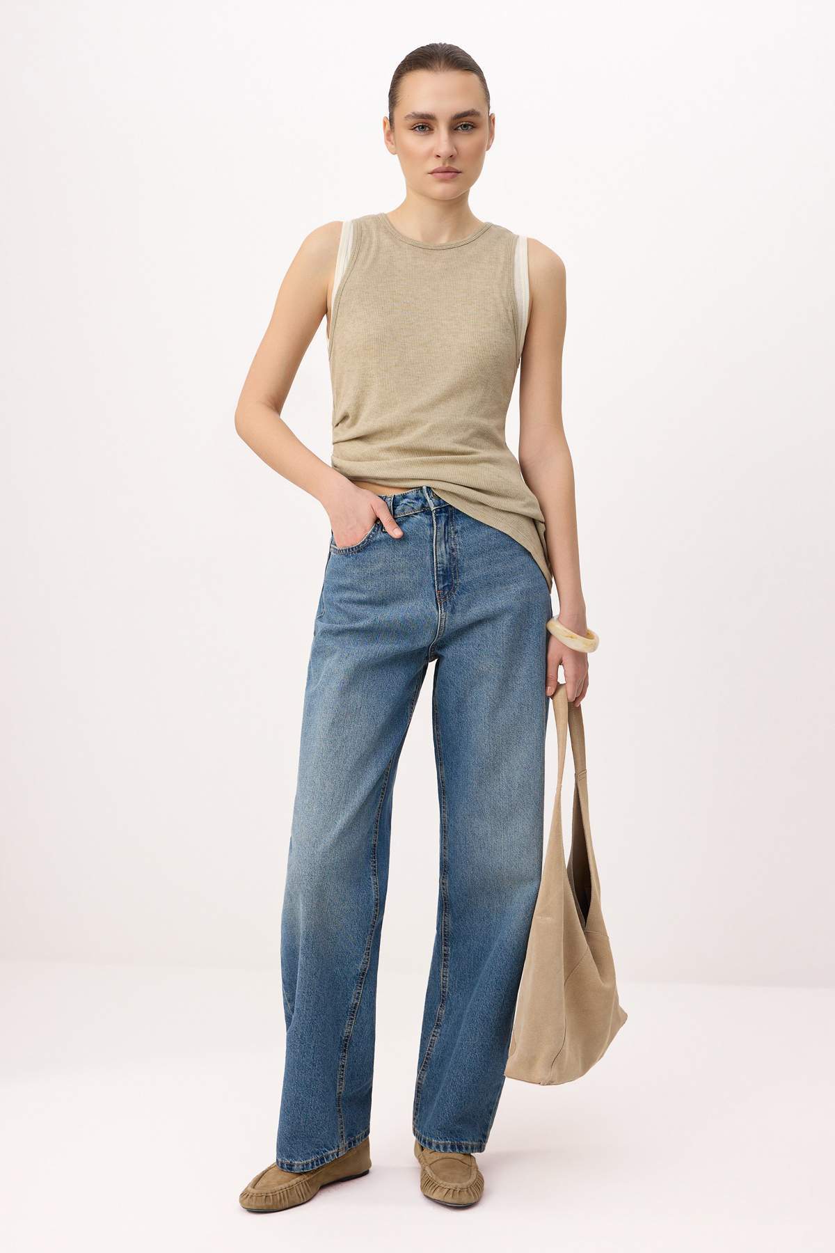 Trendyolmilla  Koyu Mavi Yüksek Bel %100 Pamuk Baggy Jeans TWOSS26JE00205