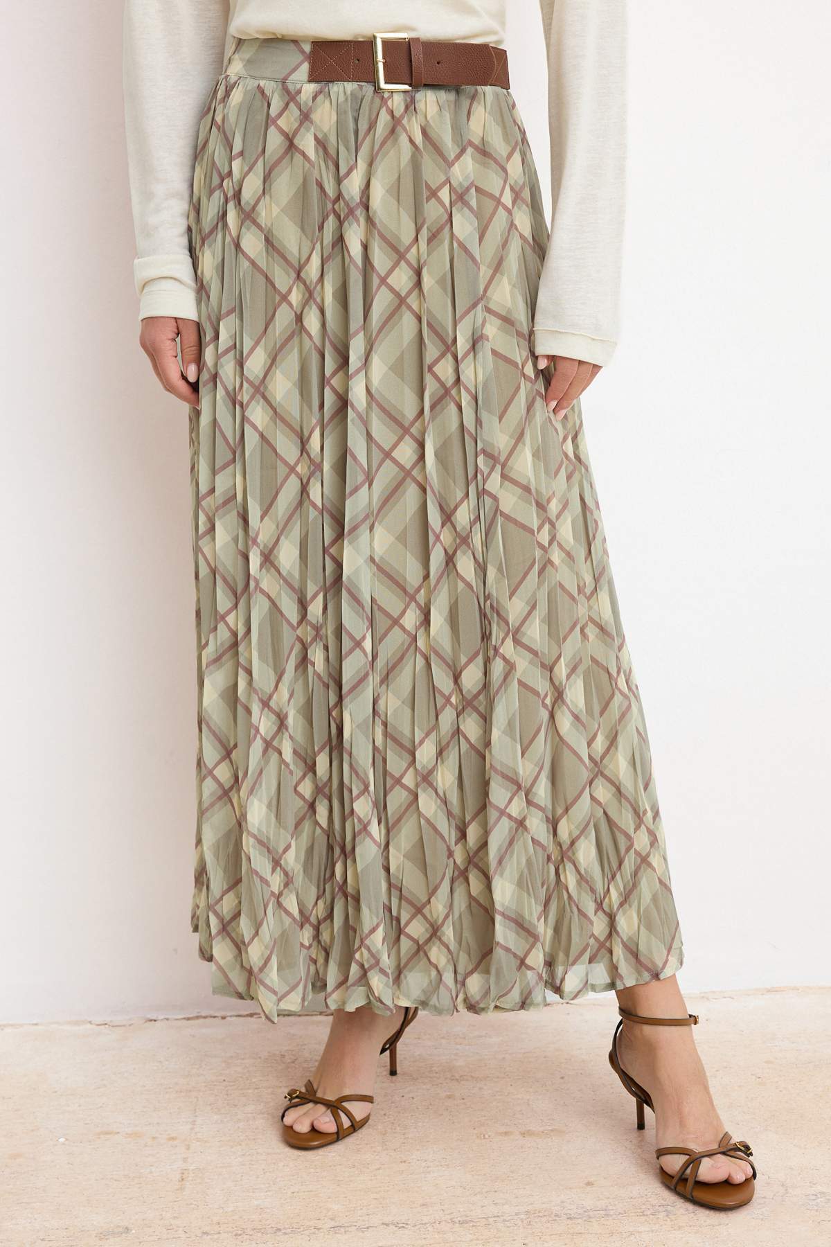 Trendyolmilla  Çok Renkli Astarlı Ekose / Kareli Dokuma Kemer Detaylı Etek TCTSS26EE00013 - Görsel 3