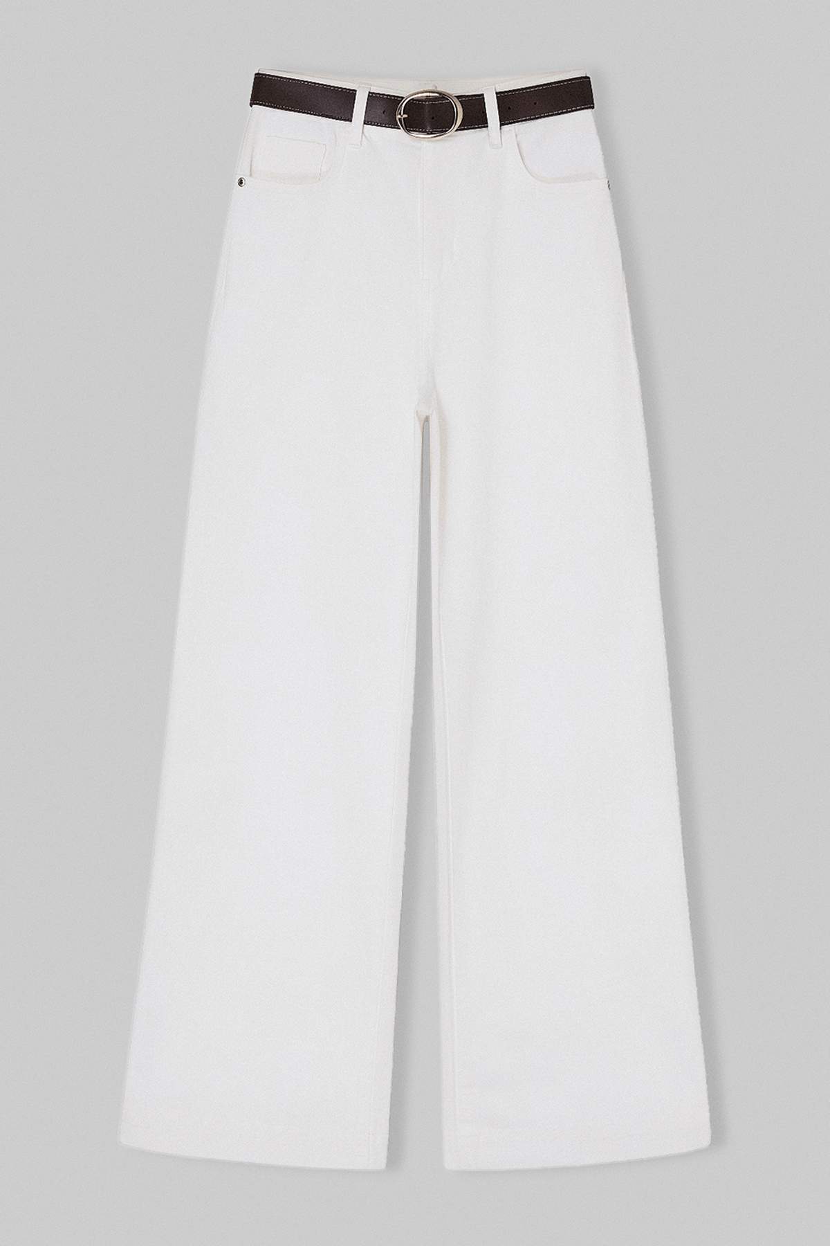 Trendyolmilla  Beyaz Kemerli Yüksek Bel Orta Esnek Wide Leg Jeans TWOSS26JE00211 - Görsel 5