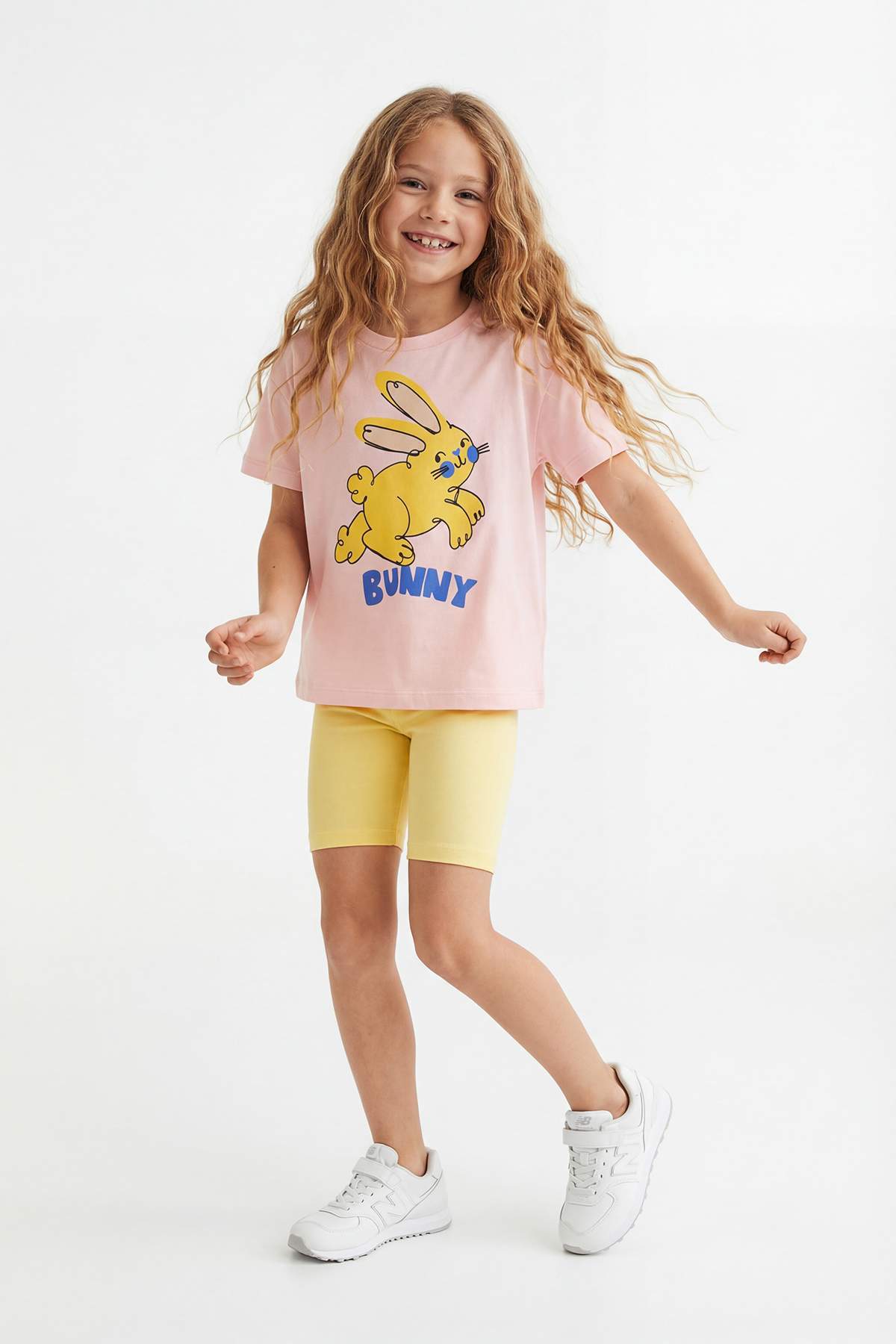 Trendyolmilla Kids Pembe Kız Çocuk Baskılı Örme Alt - Üst Taytlı Takım TKDSS26AU00053