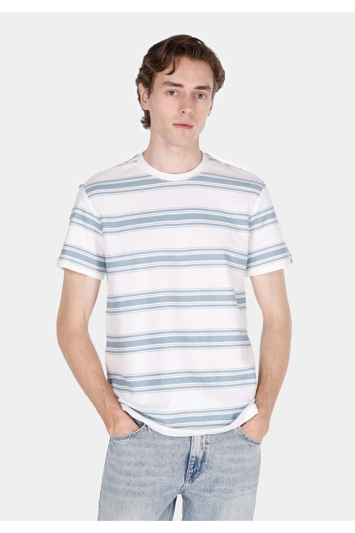 تیشرتمردانهColin'sاکرو