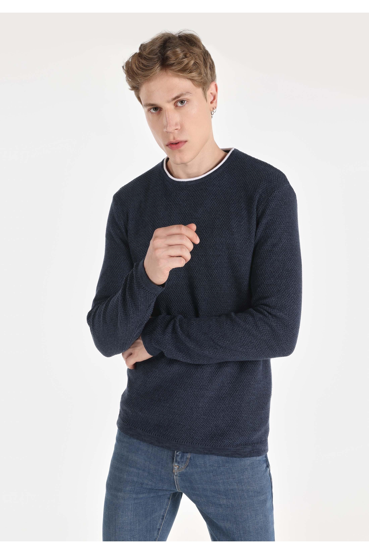 Colin's Slim Fit Yuvarlak Yaka Düz Erkek Mavi Kazak — آبی .CL1065743_Q1.V2_INV