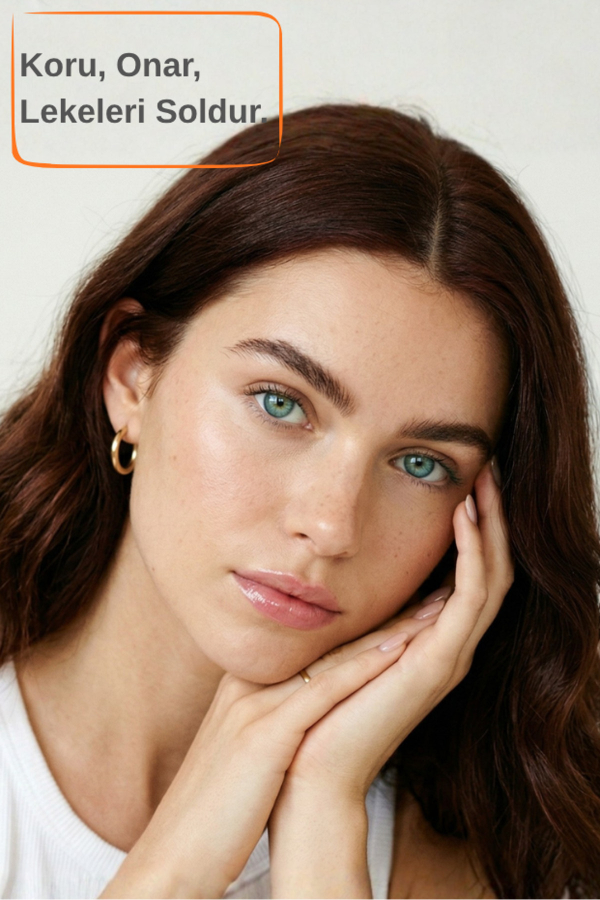 کرم ضد آفتاب ضد لک صورت و بدن با SPF 50، 100 میلی لیتر - ضد آب برای پوست مختلط — Dermavia12 — تصویر 5 از 6