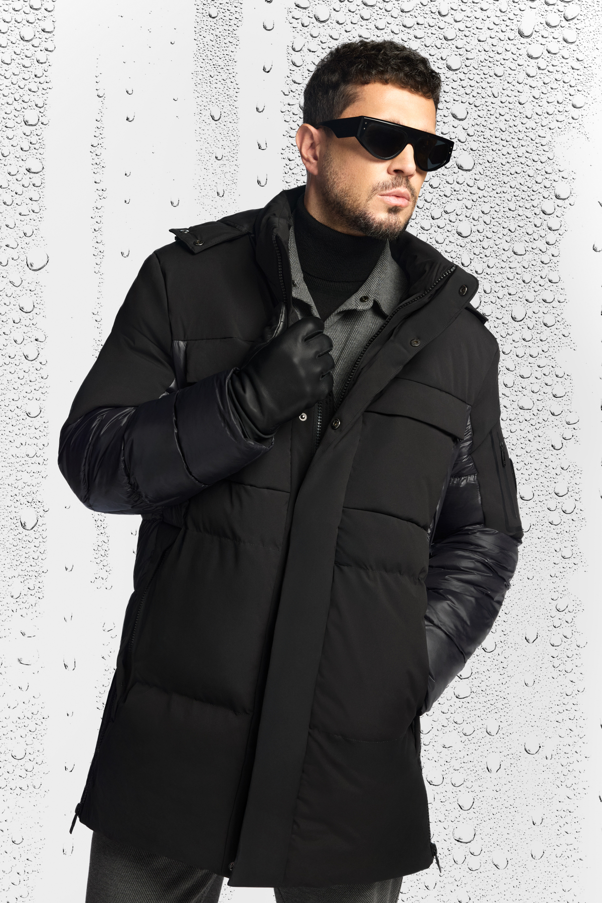 Avva  Erkek Siyah Kapüşonlu Su İtici Rüzgar Geçirmez -10°C Dayanıklı Uzun Şişme Mont A52Y6125