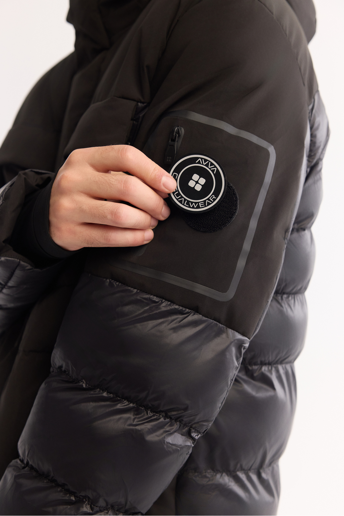 Avva  Erkek Siyah Kapüşonlu Su İtici Rüzgar Geçirmez -10°C Dayanıklı Uzun Şişme Mont A52Y6125 - Görsel 8