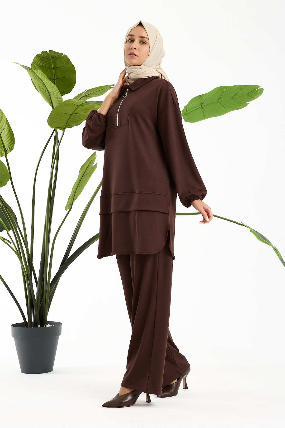 Kadın Premium Modal Kumaş İkili Takım – Rahat Kesim Tunik ve Pantolon - Kahverengi