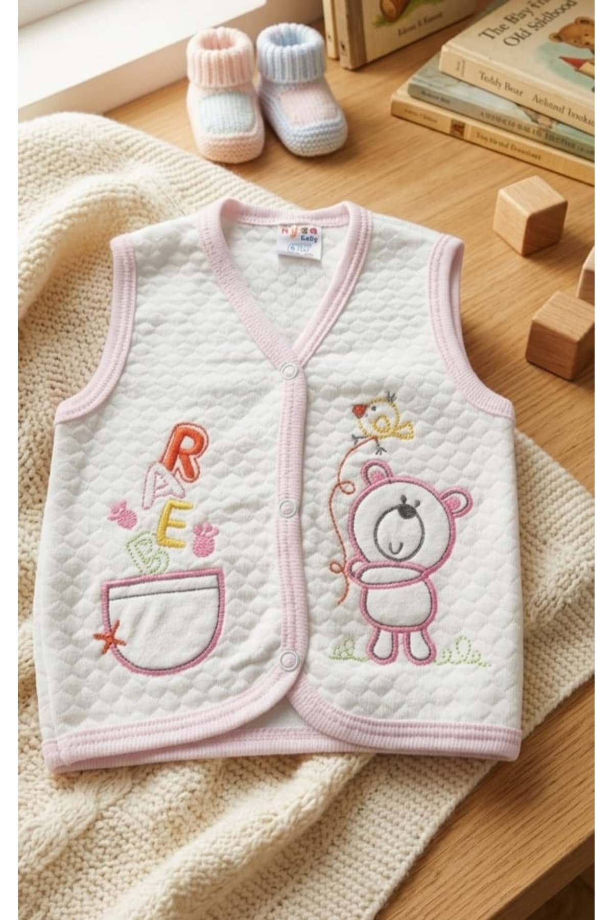 Ercahome tekstil Kapitone Ayıcık Desenli Pembe İşlemeli Bebek Yeleği fotoğrafı 3 (önizleme)