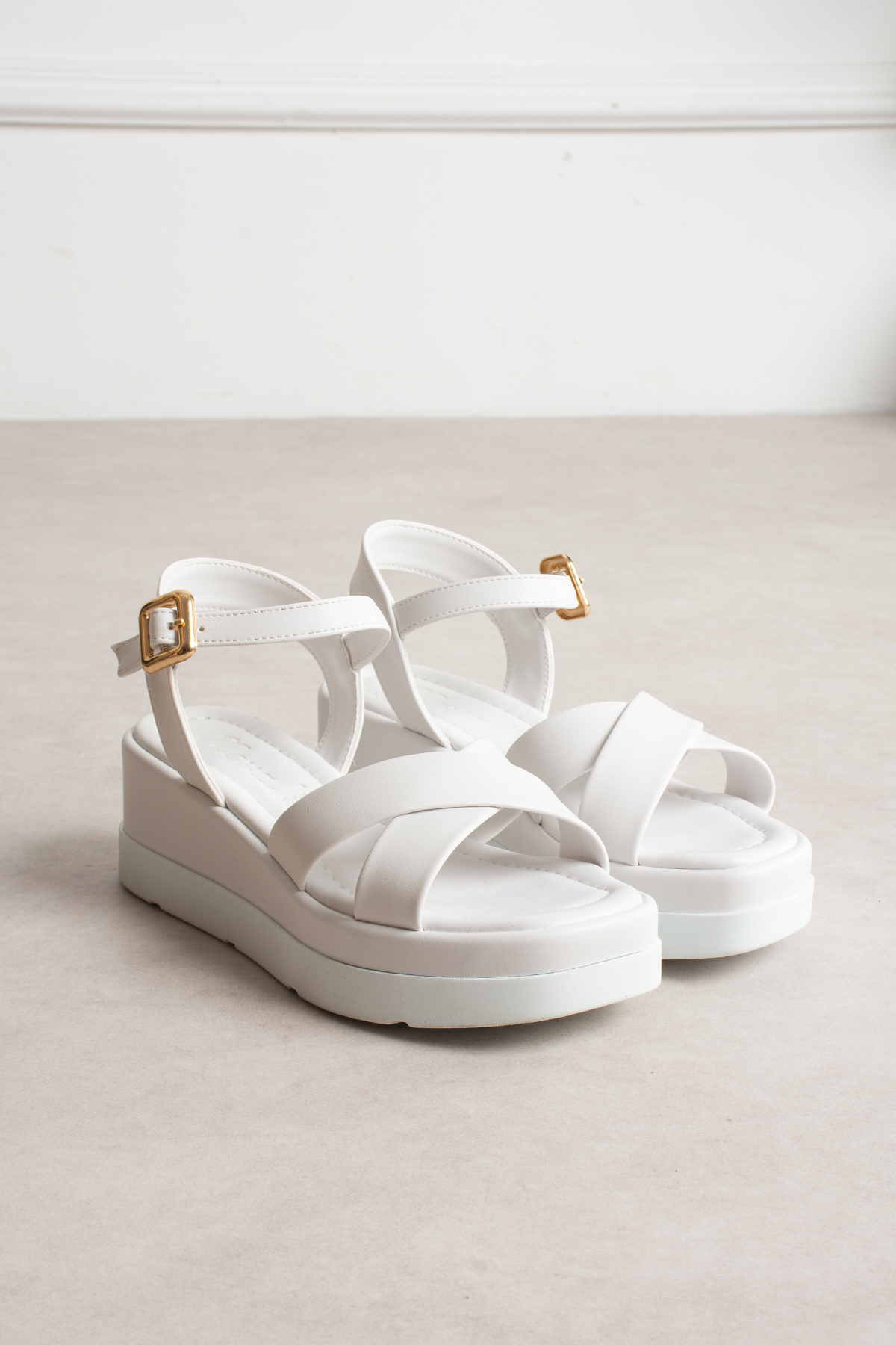 LEYDİ SHOES JVL ÇAPRAZ KALIN SANDALET - Fiyatı, Yorumları