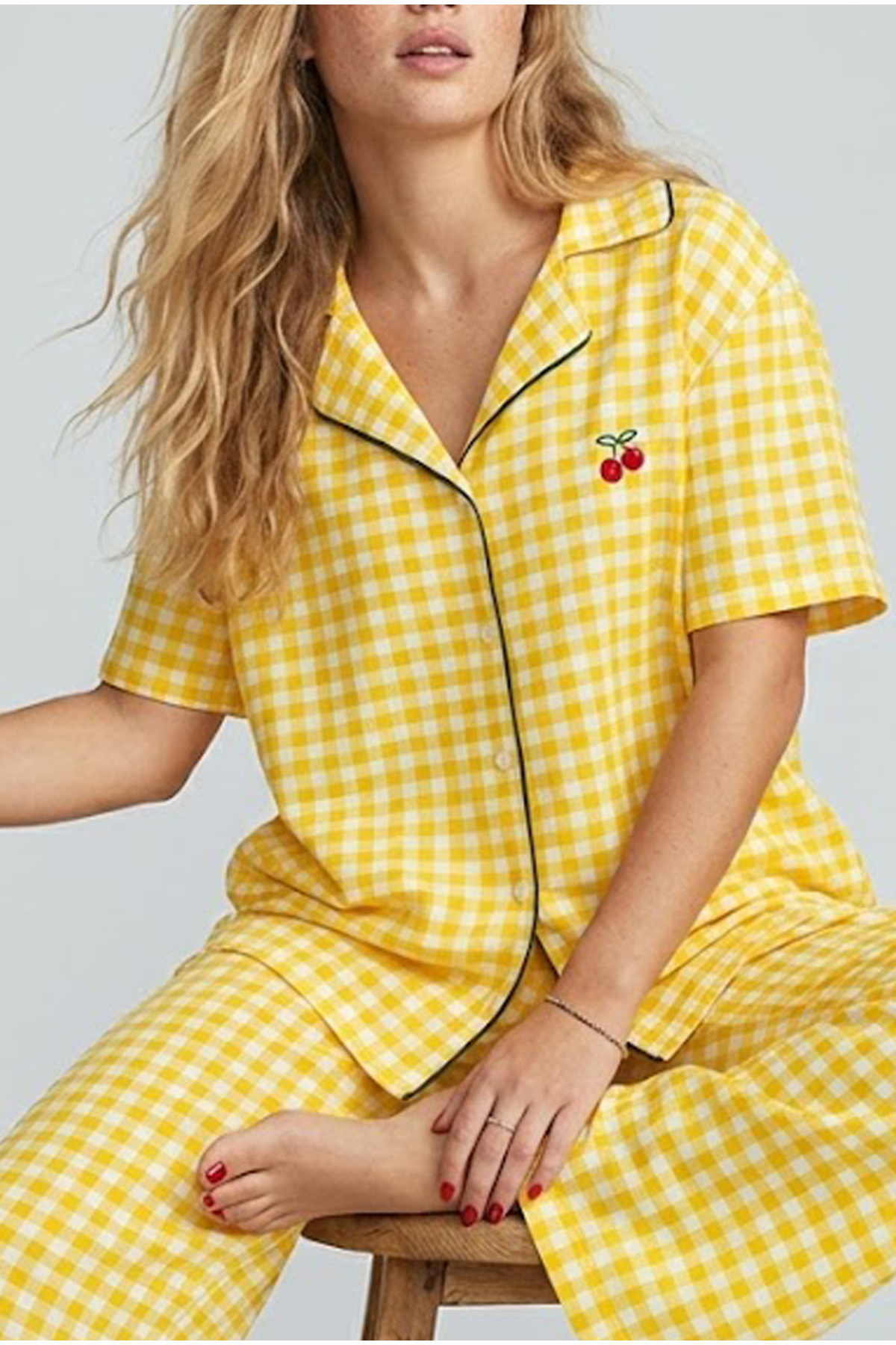 Siyah İnci  sarı ekose kareli Nakışlı Düğmeli Biyeli İnce Soft Örme Pijama Takımı 8001 - Görsel 2