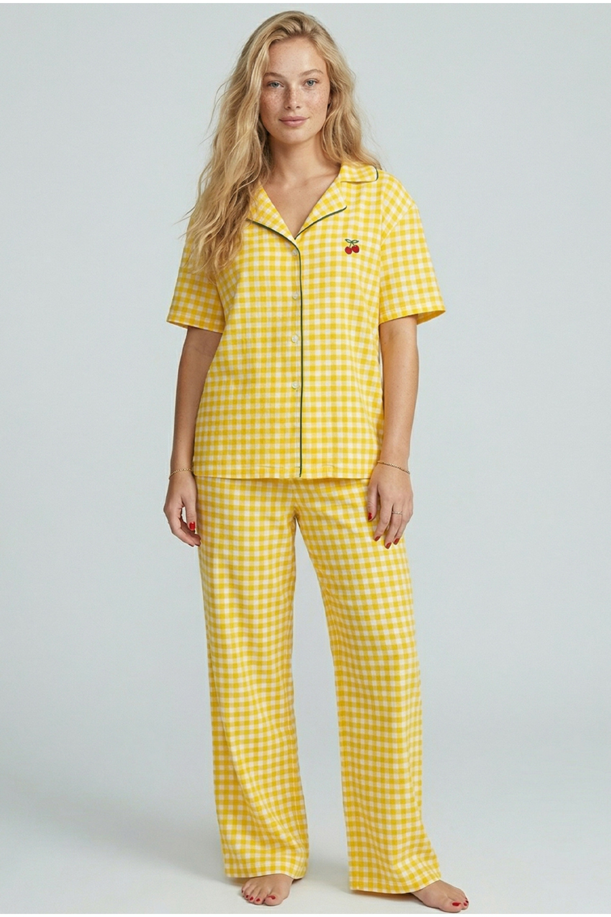 Siyah İnci  sarı ekose kareli Nakışlı Düğmeli Biyeli İnce Soft Örme Pijama Takımı 8001 - Görsel 3