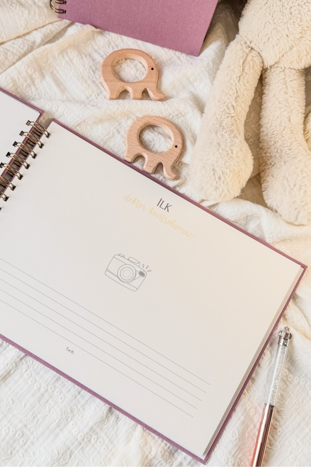 Martius Art Bebek Anı Defteri ve Anne Hamile Günlüğü Seti / 0-3 Yaş Bebek Ajandası / Leylak Keten Yaldız Tasarım fotoğrafı 7 (önizleme)