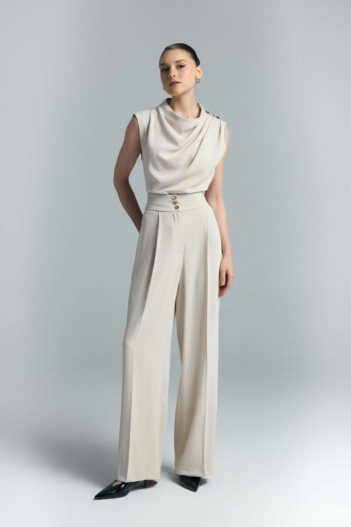 Sateen  Talia Düğme Detaylı Pantolon - Bej