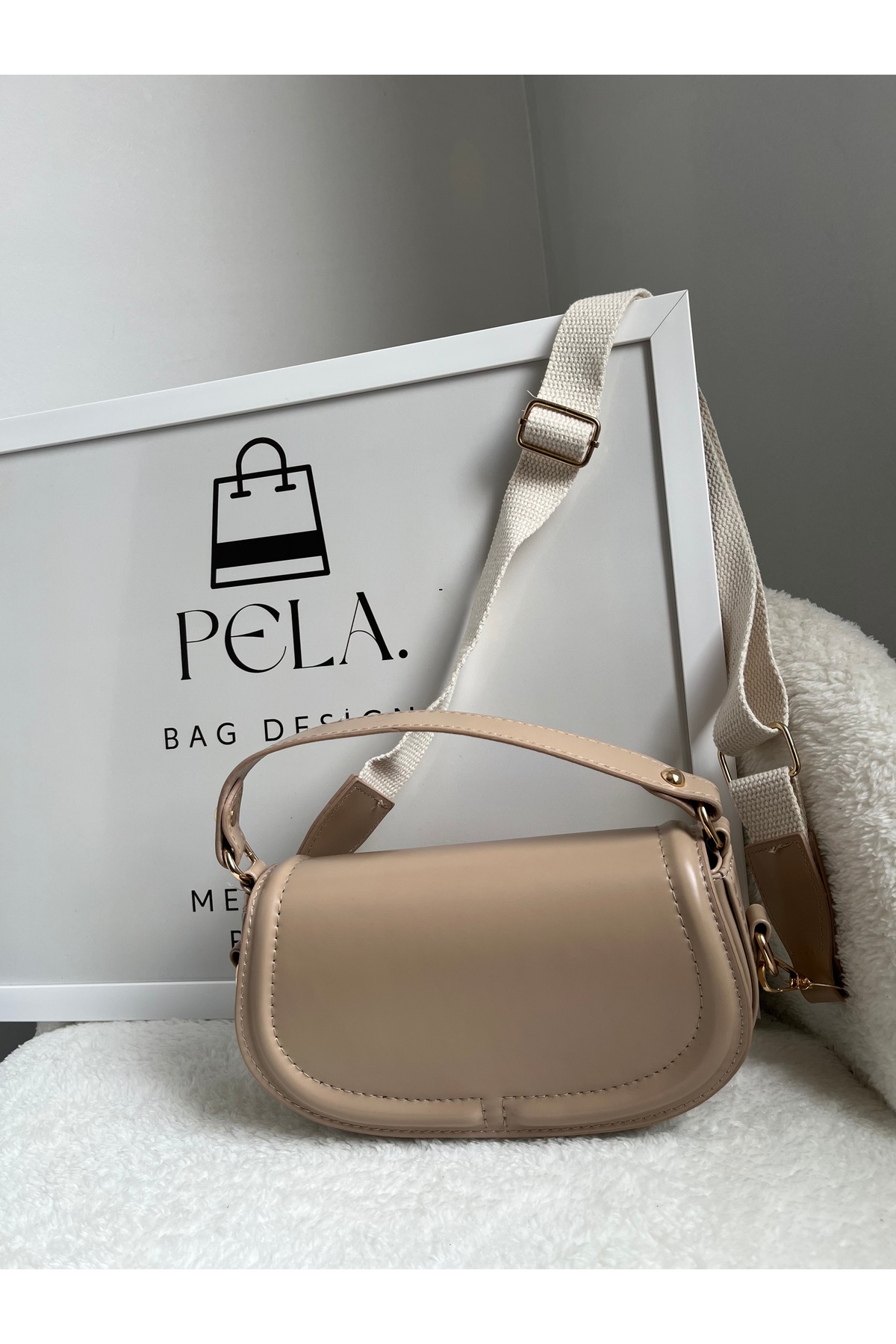 PelA bagdesign Postacı Model Kadın El Çantası Bej görsel 2