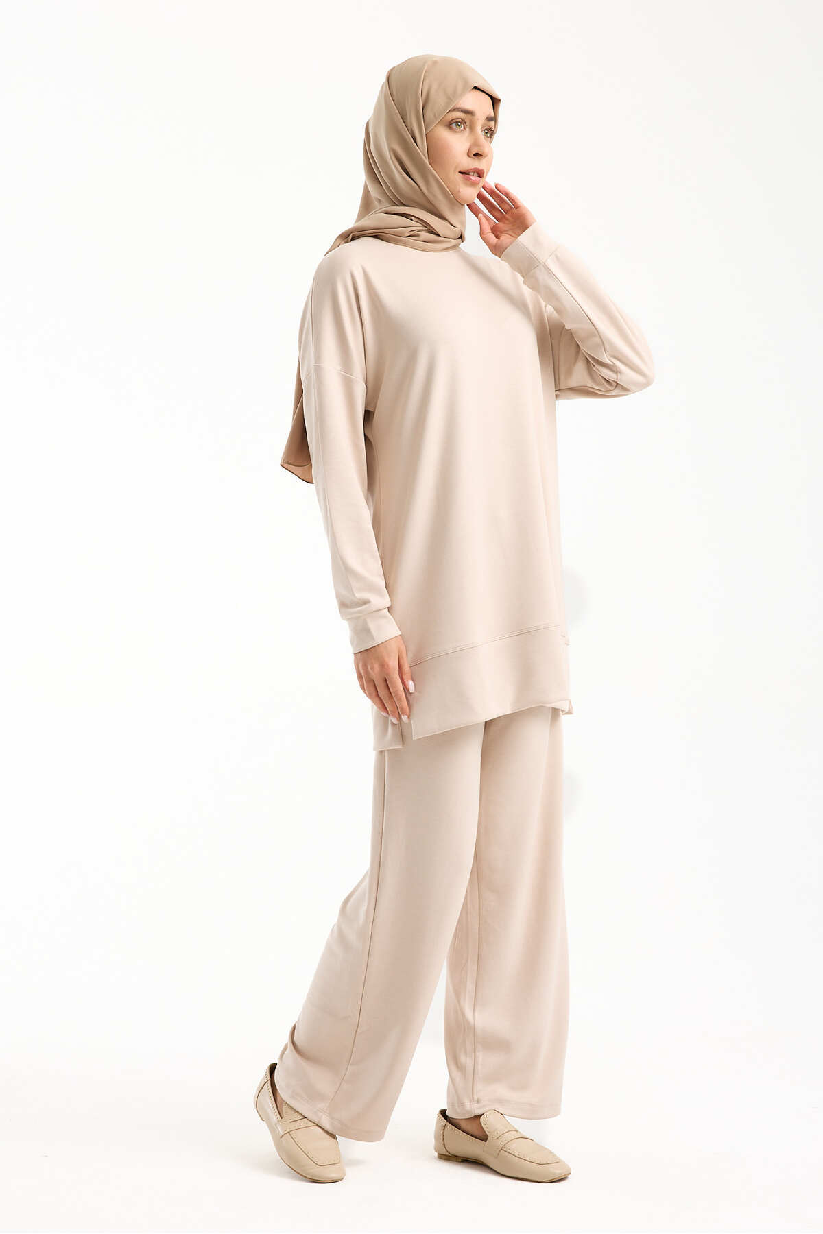 Kadın Premium Modal Kumaş Basic Tunik Takım – Rahat Kesim İkili Tesettür Takım - Bej