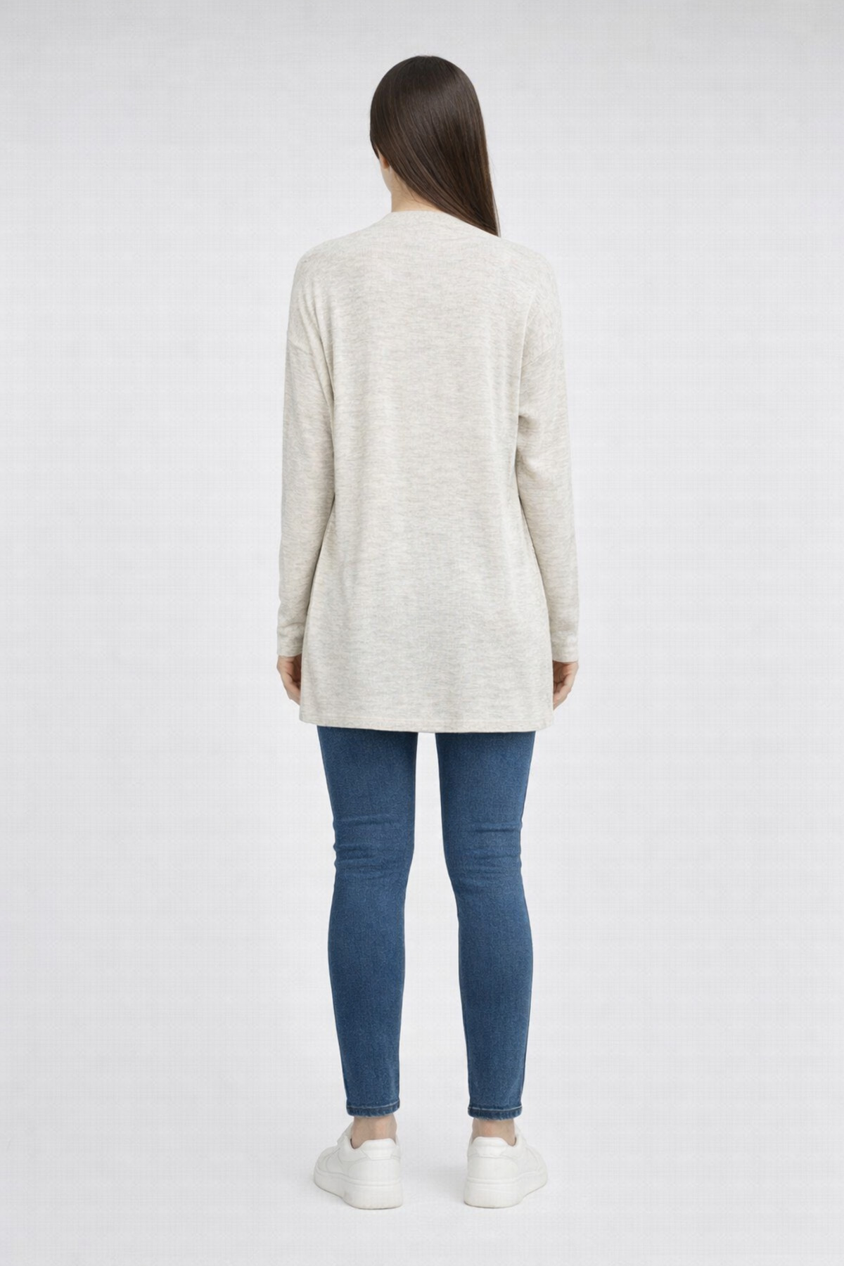 Neden Tekstil  Kadın Kısa İnce Triko Hırka – Rahat Kesim, Şık ve Hafif - Görsel 2