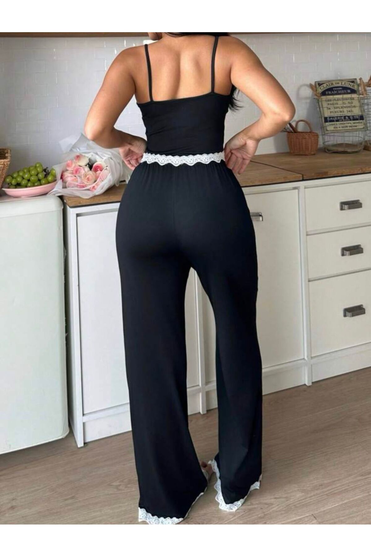 NUBARRON Kadın Siyah Dantel Kenarlı Yumuşak Dokulu Pijama Takımı görsel 3