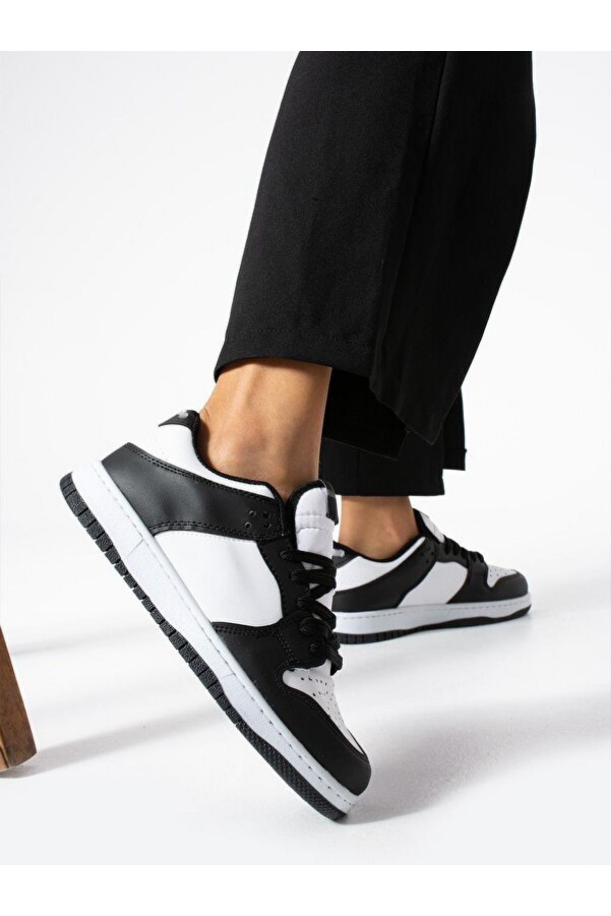 Liarca Sandrush Low Top Dayanıklı Rahat Unisex Günlük Sneaker Ayakkabı, Siyah Beyaz görsel 6
