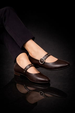 modastilin BIRDY Kadın Acı Kahve Yuvarlak Tokalı Bantlı Kuş Gözü Detaylı Mary...