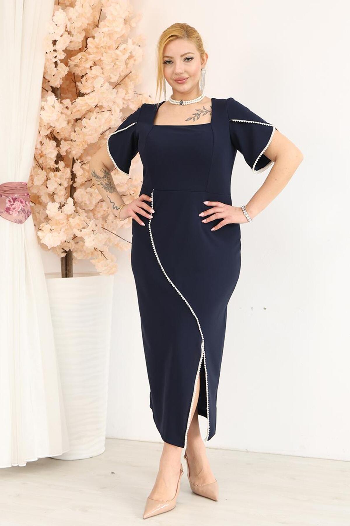 Plus Size Flywheel Pearl Detailed Evening Dress