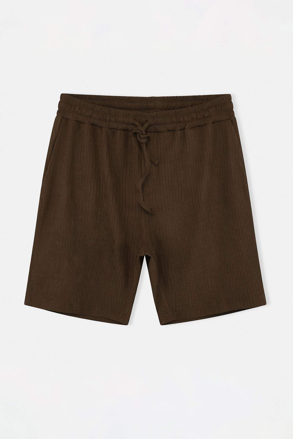 Trendyolmilla  Kahverengi Regular/Normal Kesim Dokulu Bürümcük Şort & Bermuda TMNSS26SR00002 - Görsel 4