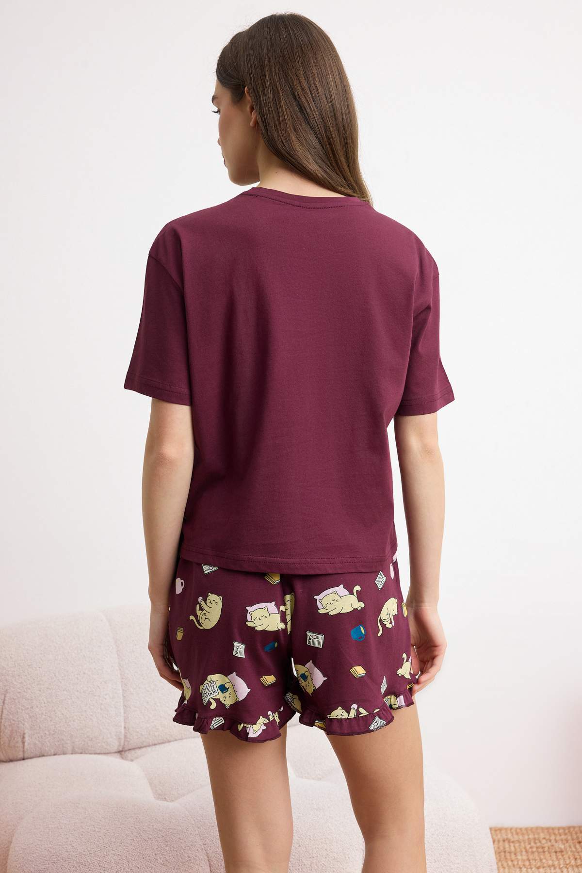 Trendyolmilla  Mürdüm %100 Pamuklu Kedi Baskılı Fırfırlı Örme Pijama Takımı THMSS26PT00174 - Görsel 4