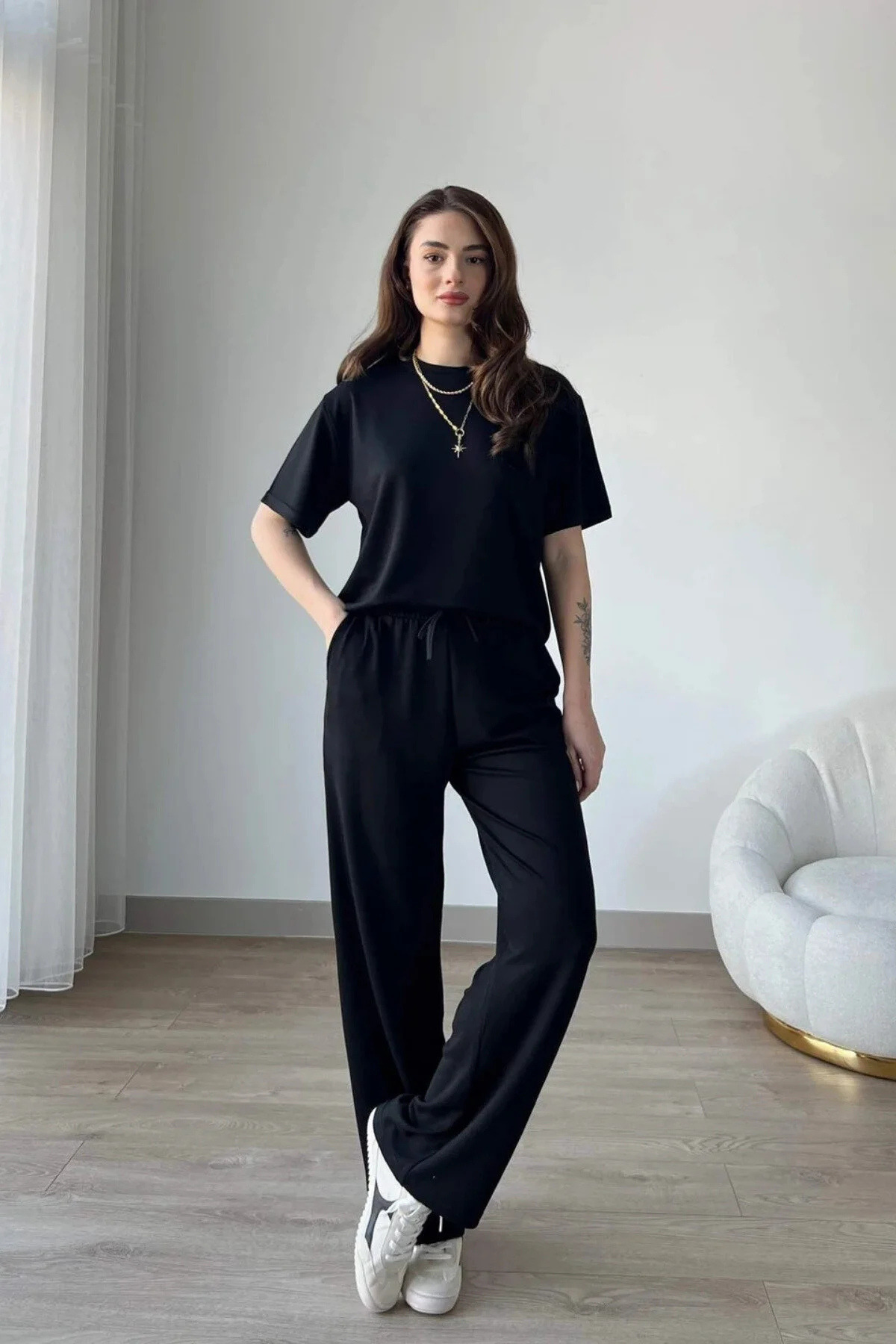 Women's Black Modal Fabric Short Sleeve Tracksuit