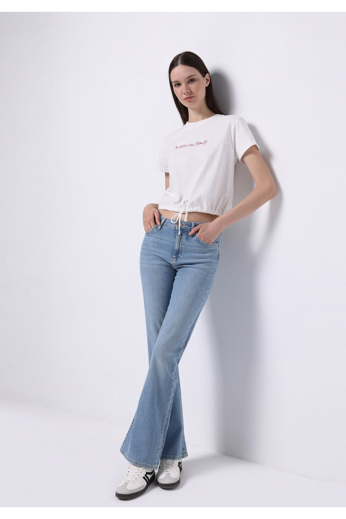 Regular Fit Orta Bel Bootcut Kadın İndigo Jean Pantolon
