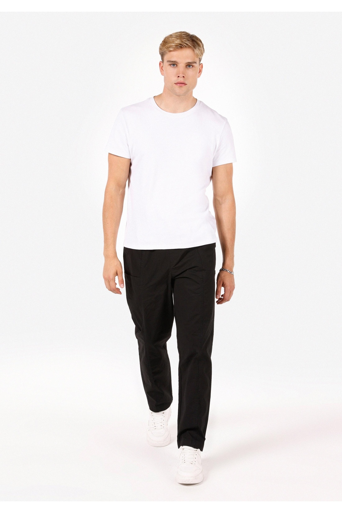 Relax Fit Orta Bel Geniş Paça Cargo Cep Erkek Siyah Pantolon