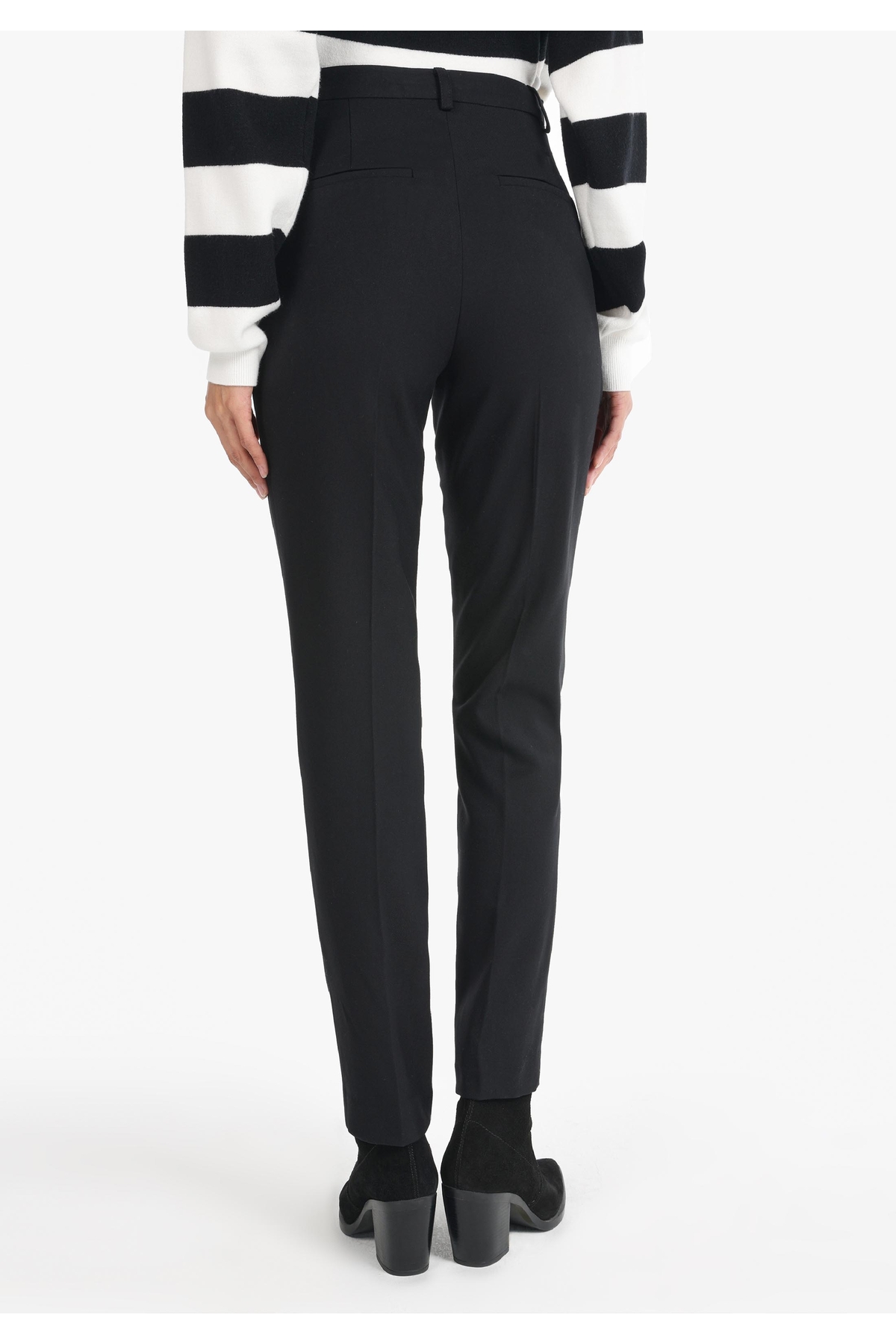 Slim Fit Düşük Bel Dar Paça Kadın Siyah Pantolon