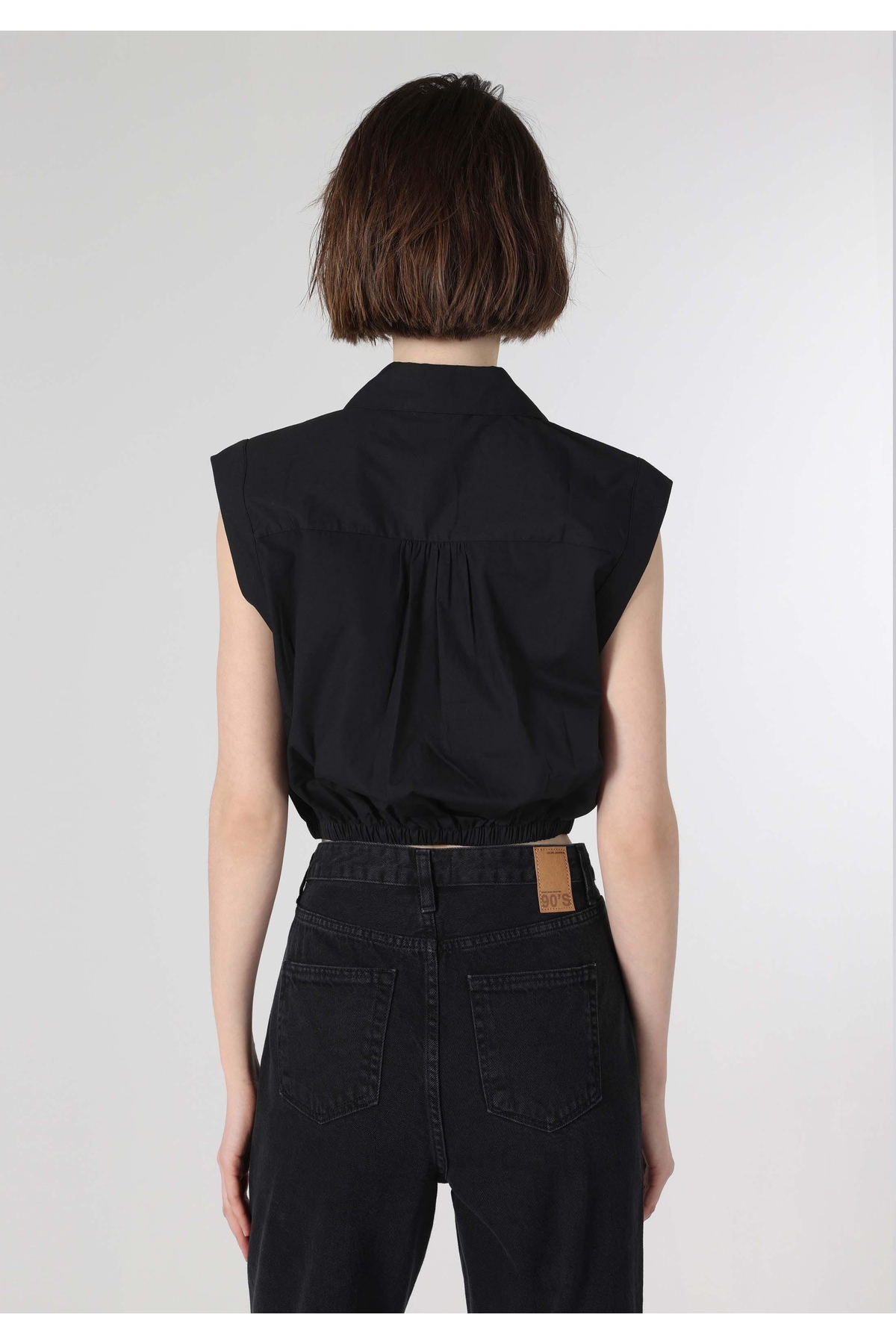 Resim Colin's Regular Fit Shirt Neck Kadın Siyah Kısa Kol Gömlek 
