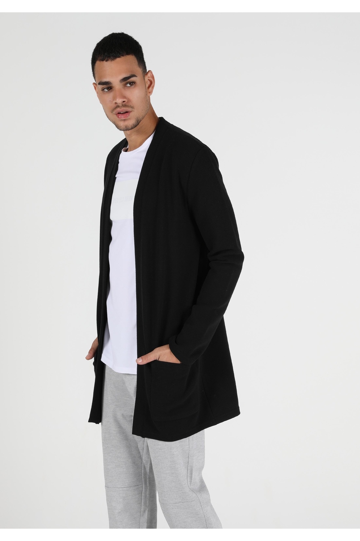 Colin's Regular Fit Cepli Erkek Siyah Hırka — مشکی CL1050968
