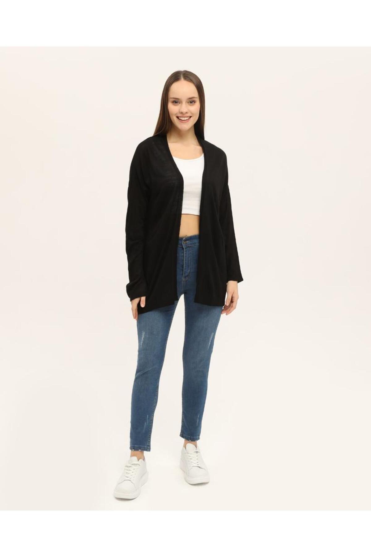 Neden Tekstil  Kadın Kısa İnce Triko Hırka – Rahat Kesim, Şık ve Hafif - Görsel 2