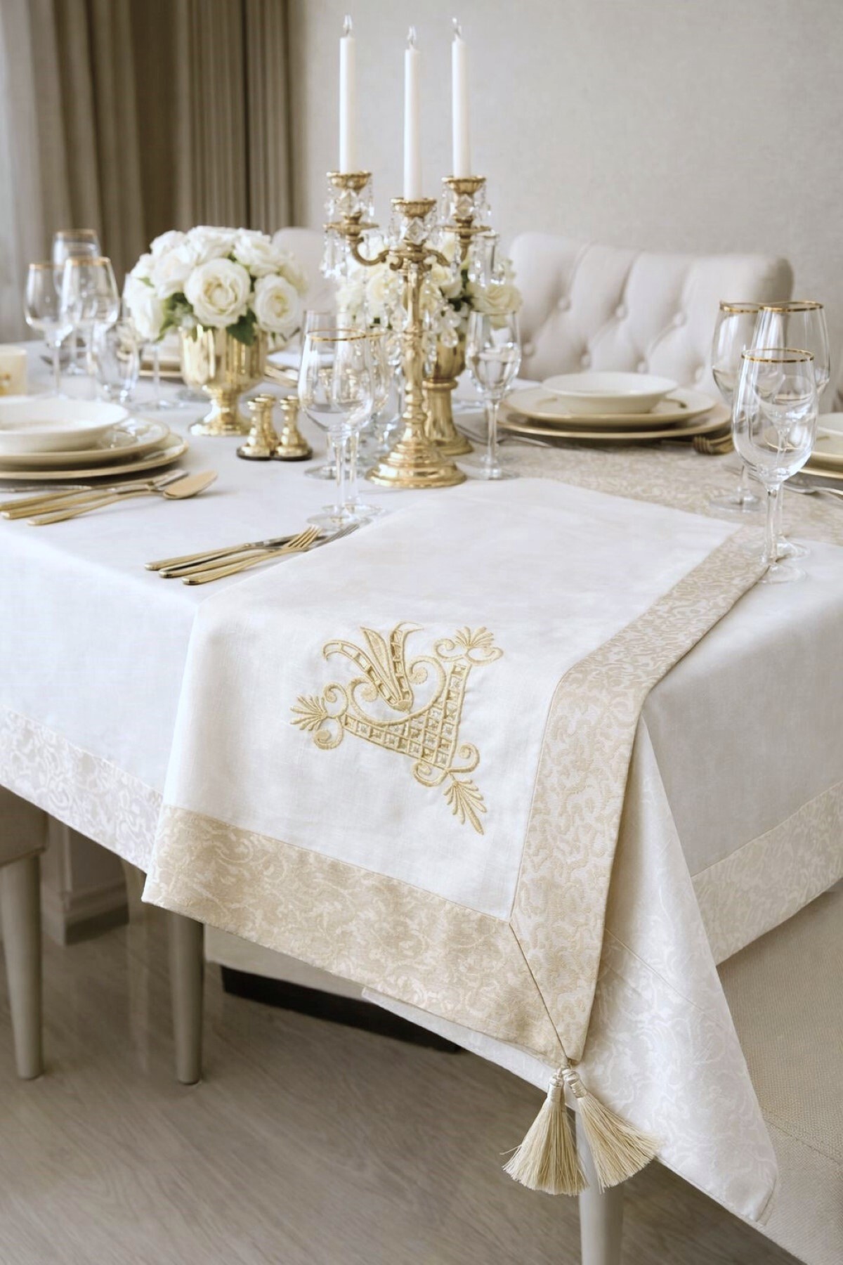 Embroidered Living Room Tablecloth & Stylish Tablecloth with Embroidered Tassels with Edge Satin Stitching