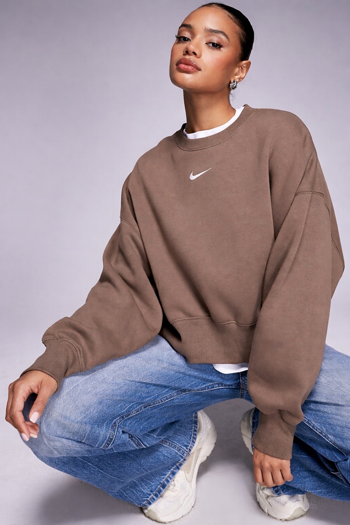 Nike Sportswear Essential Collection Fleece Oversized Kadın Sweatshirt Kahverengi