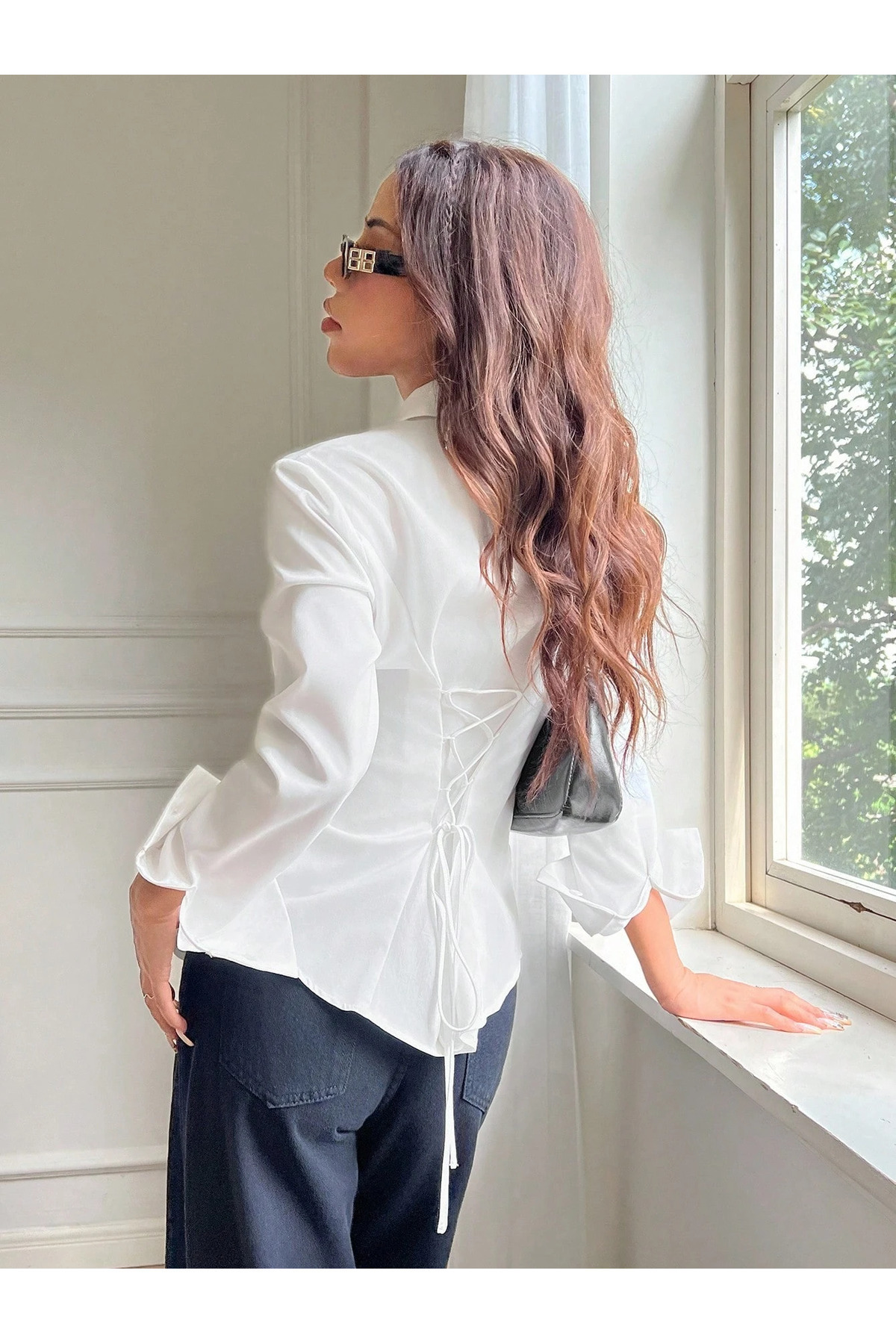 COOL TARZ  Kadın Şık Bel Oturtmalı ve Bağcık Detaylı Slim Fit Gömlek - Görsel 5