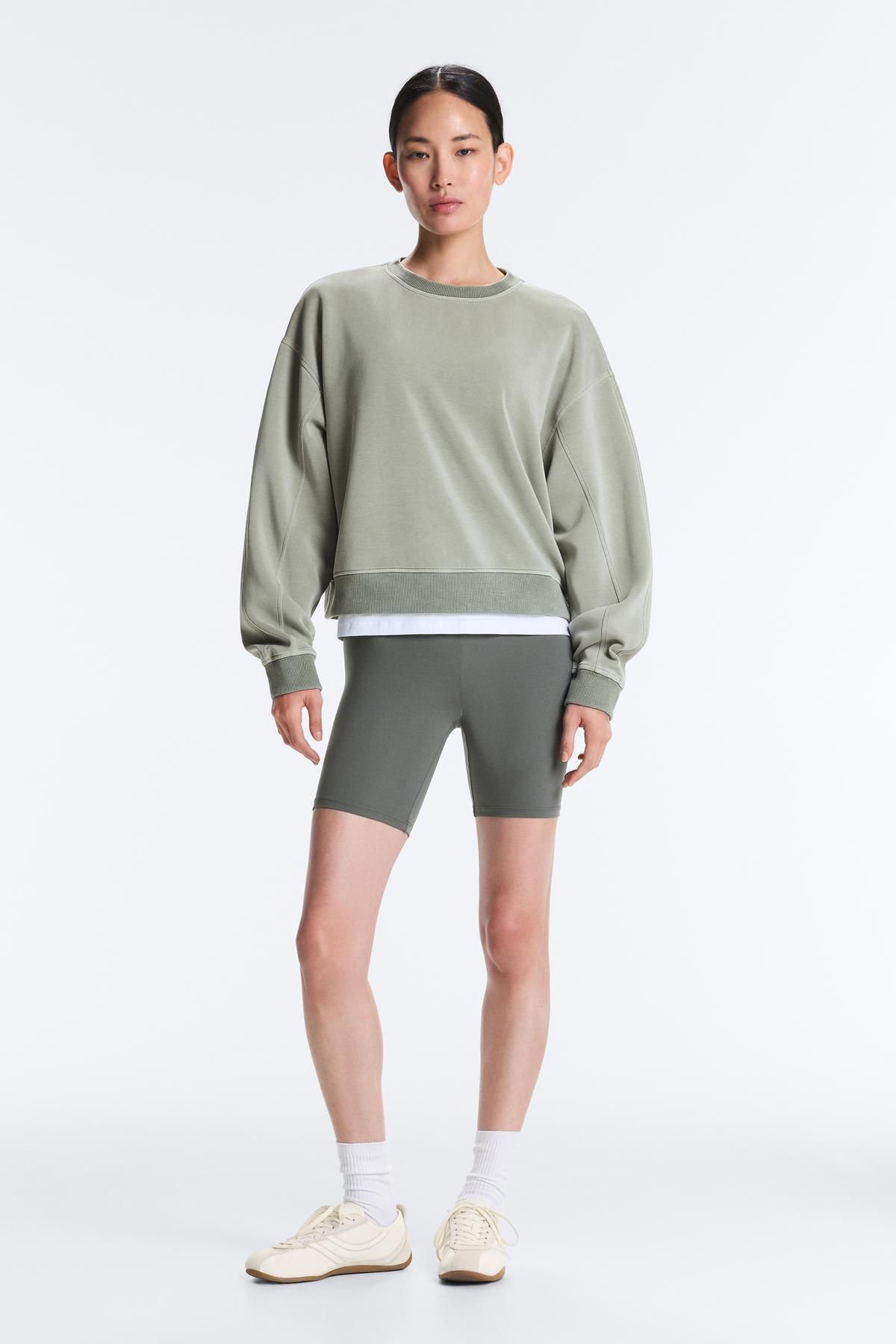 Oysho  Modal ve yumuşak tuşeli bisiklet yaka sweatshirt - Görsel 2