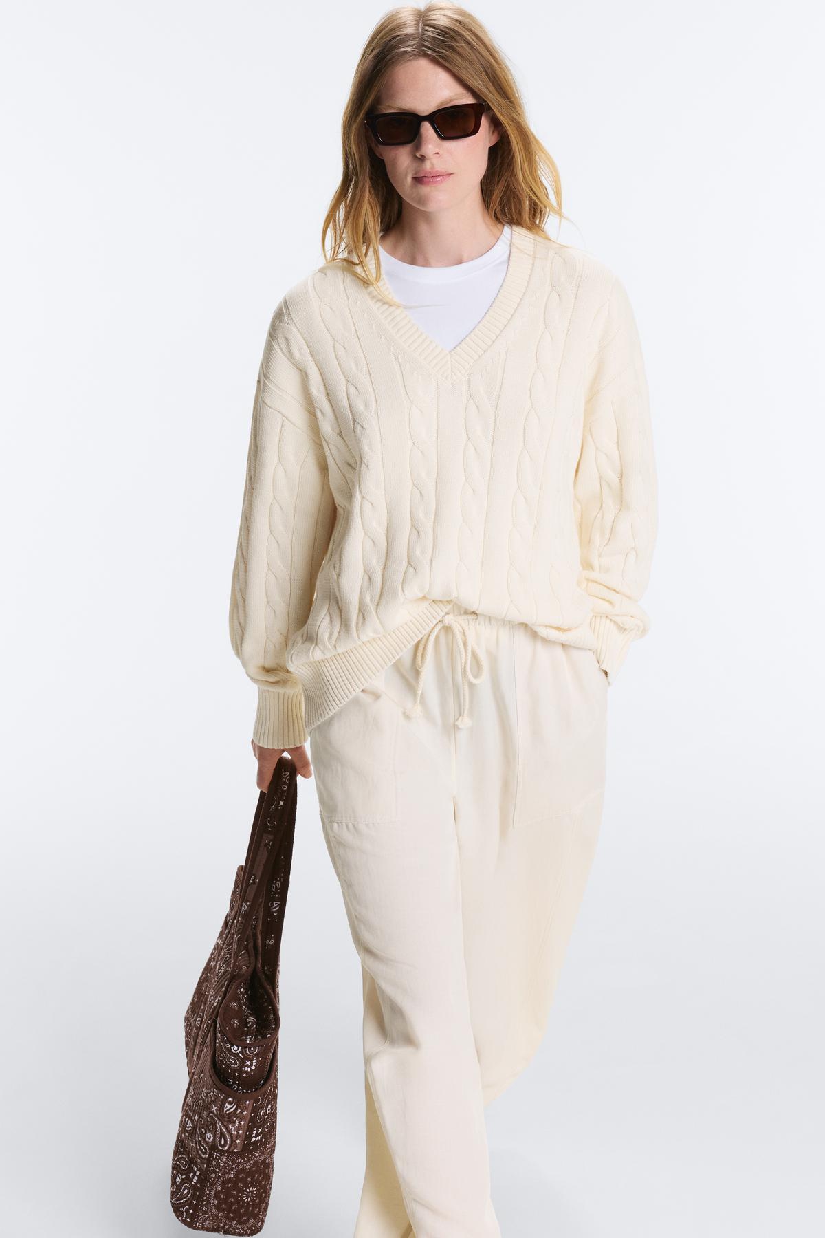 Oysho  V yaka saç örgü %100 pamuklu kazak - Görsel 6