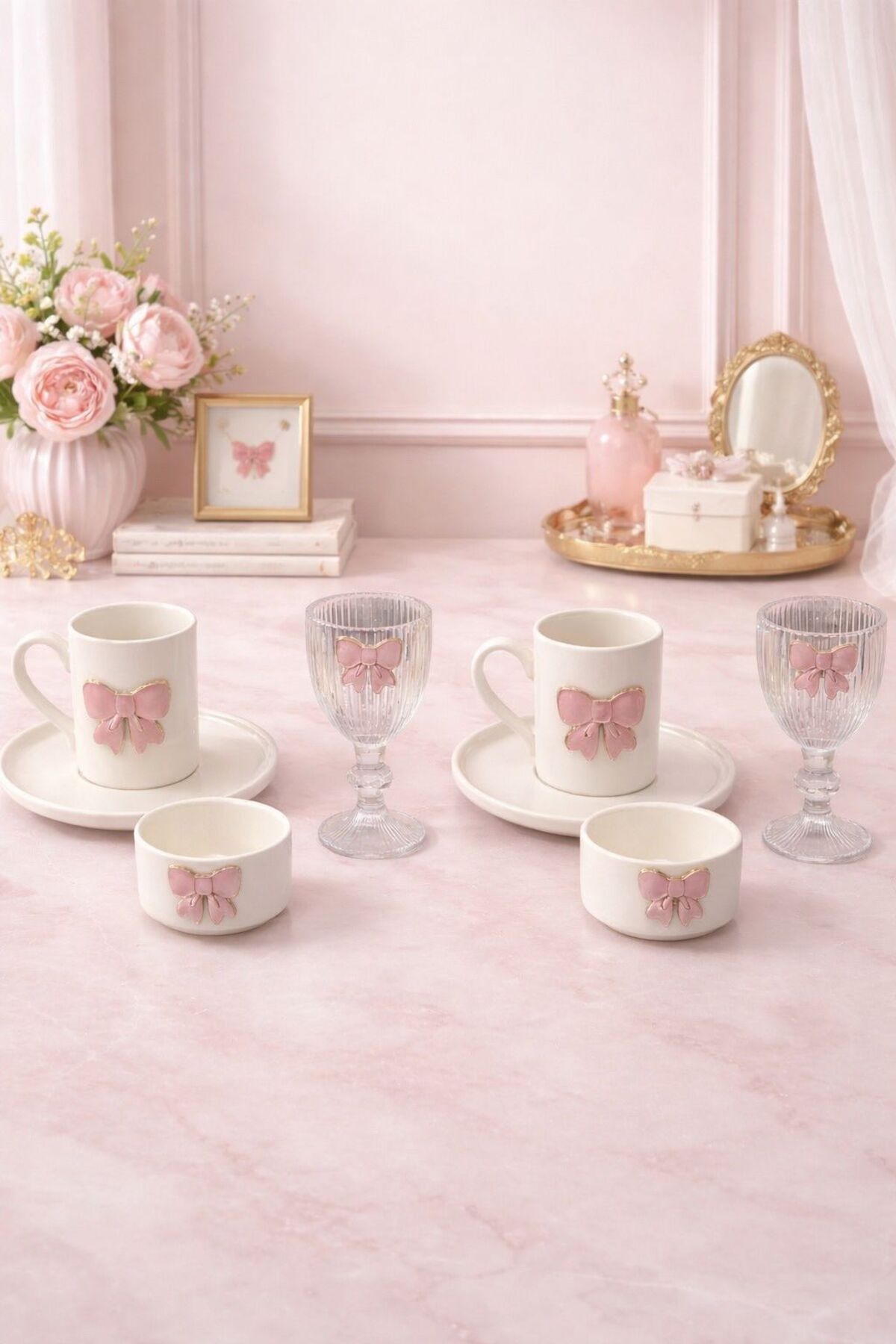 A set of two-piece porcelain cups and 2 porcelain lollipop bowls and 2 glass cups