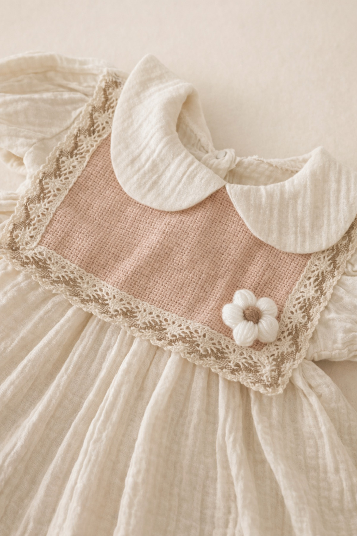 BEBEXO KIDS Kız Bebek Müslin Kumaş Papatya Nakış Detaylı Yazlık Elbise |9-12-18-24 Ay fotoğrafı 4 (önizleme)