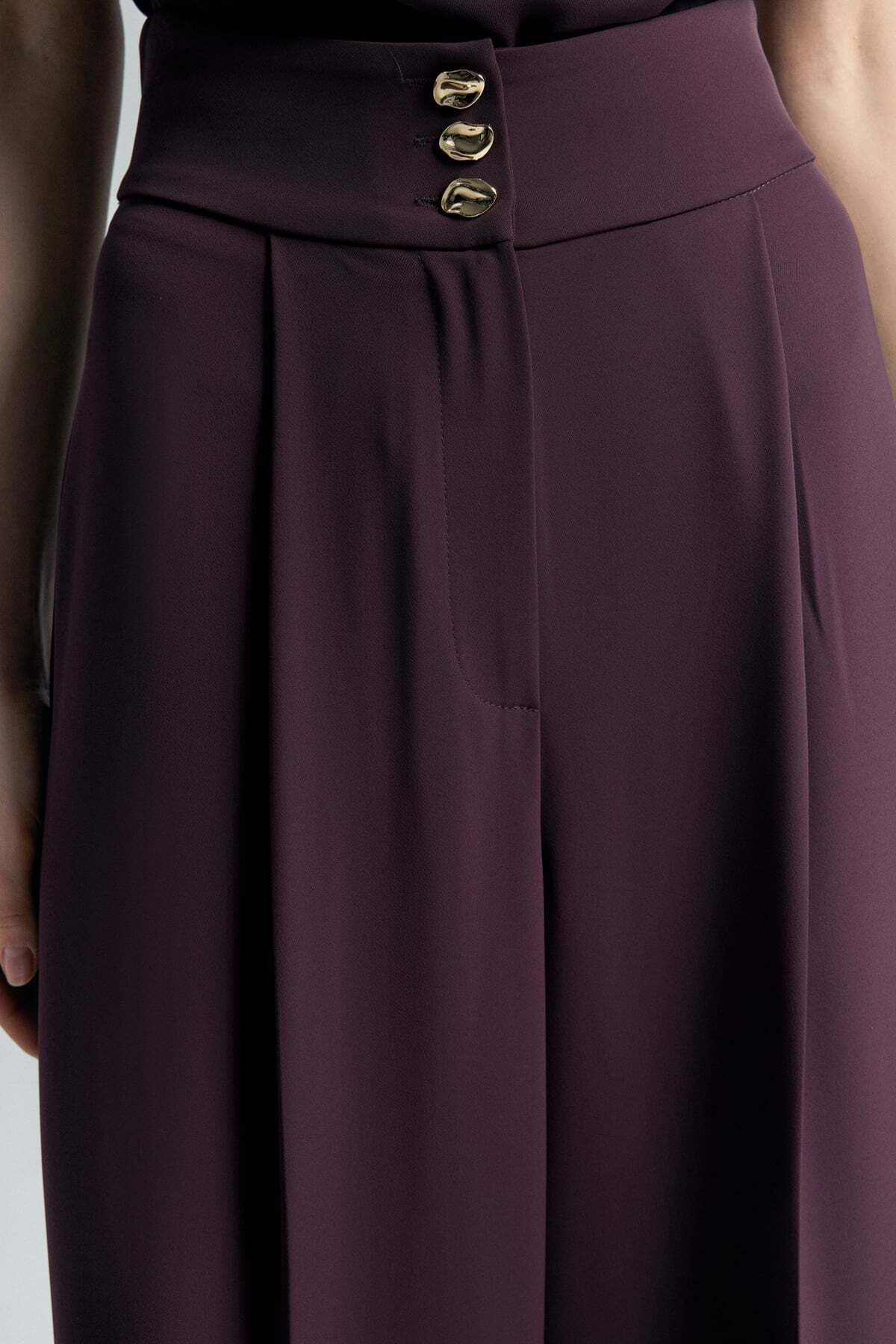 Sateen  Talia Düğme Detaylı Pantolon - Mürdüm - Görsel 4