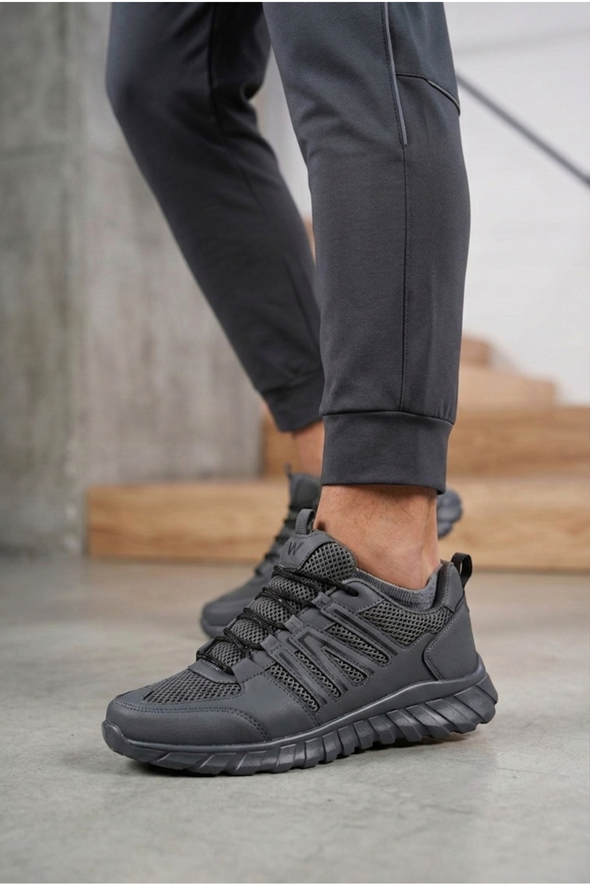 کفش ورزشی مردانه آسپندوس مدل Ultra Lightweight Footwear Running Sneakers به رنگ خاکستری — خاکستری ۲۶۷۸۰۰۰۱۹۰۳