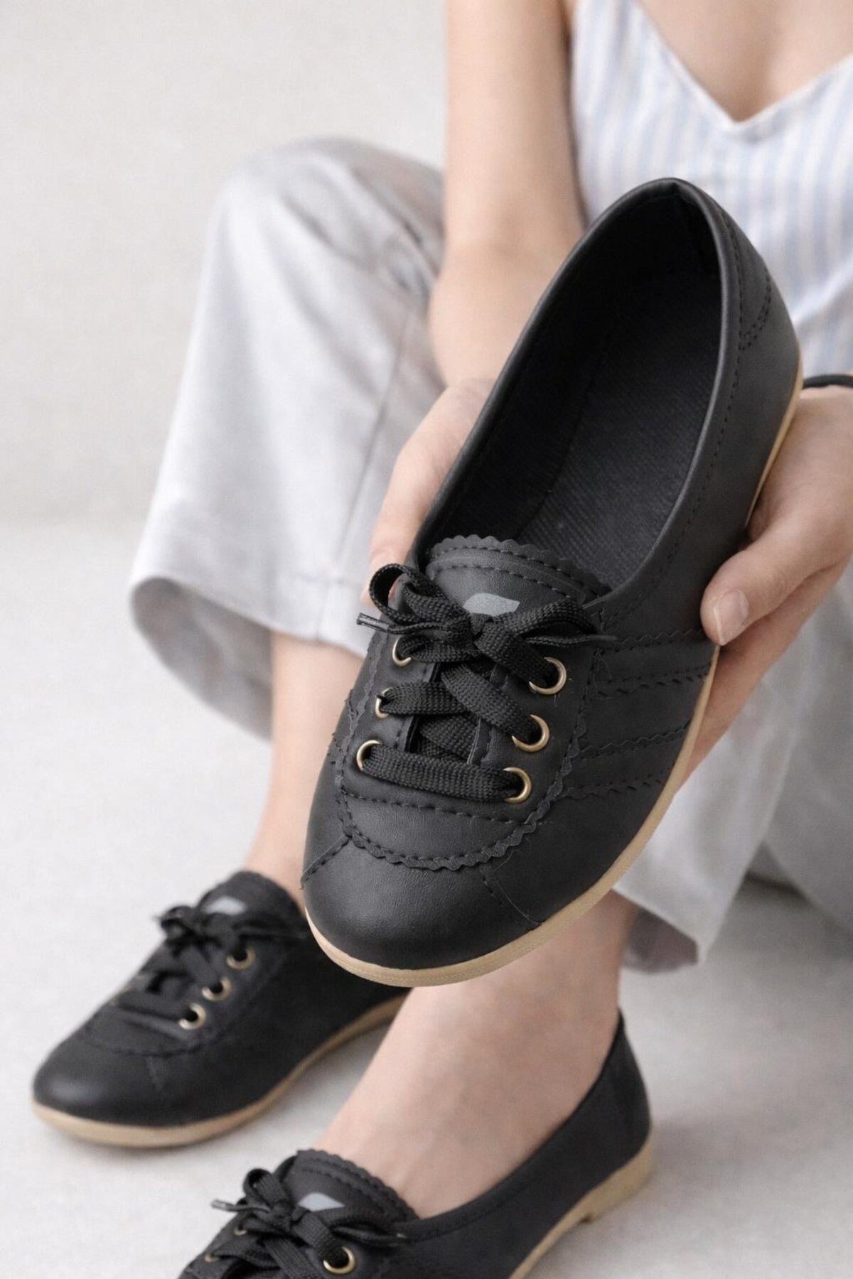 Slipcat  Kadın Spor Bağcıklı Günlük Rahat Retro Çizgili Babet Ayakkabı - Görsel 2