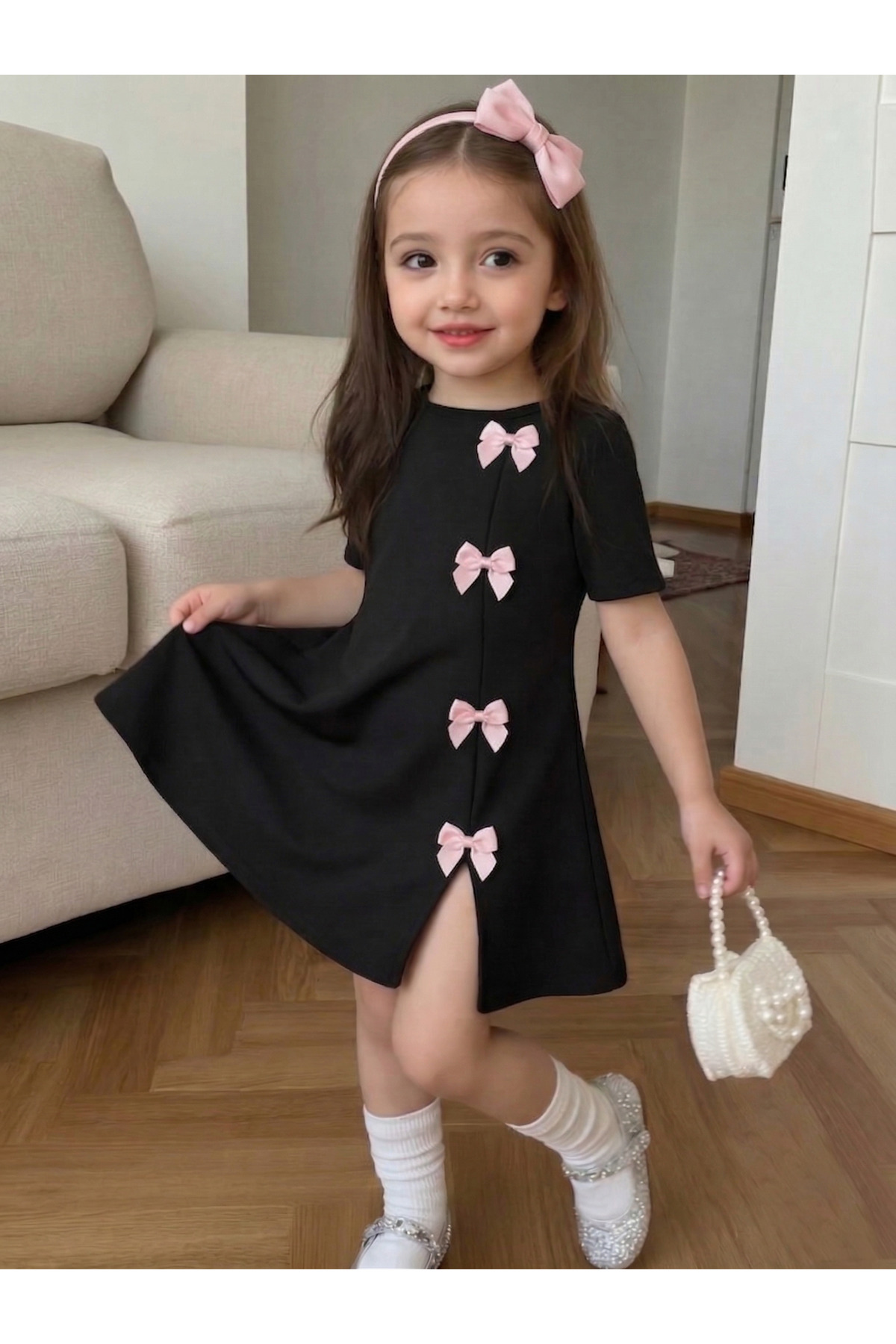 uyguntarz  Kız Çocuk Siyah Mini Elbise Pembe Fiyonk Detaylı Modern Tasarım - Görsel 2