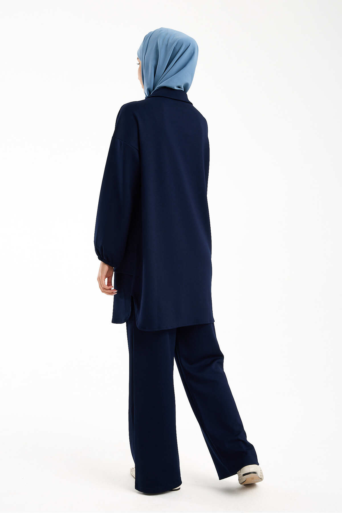 Kadın Premium Modal Kumaş İkili Takım – Rahat Kesim Tunik ve Pantolon - Lacivert