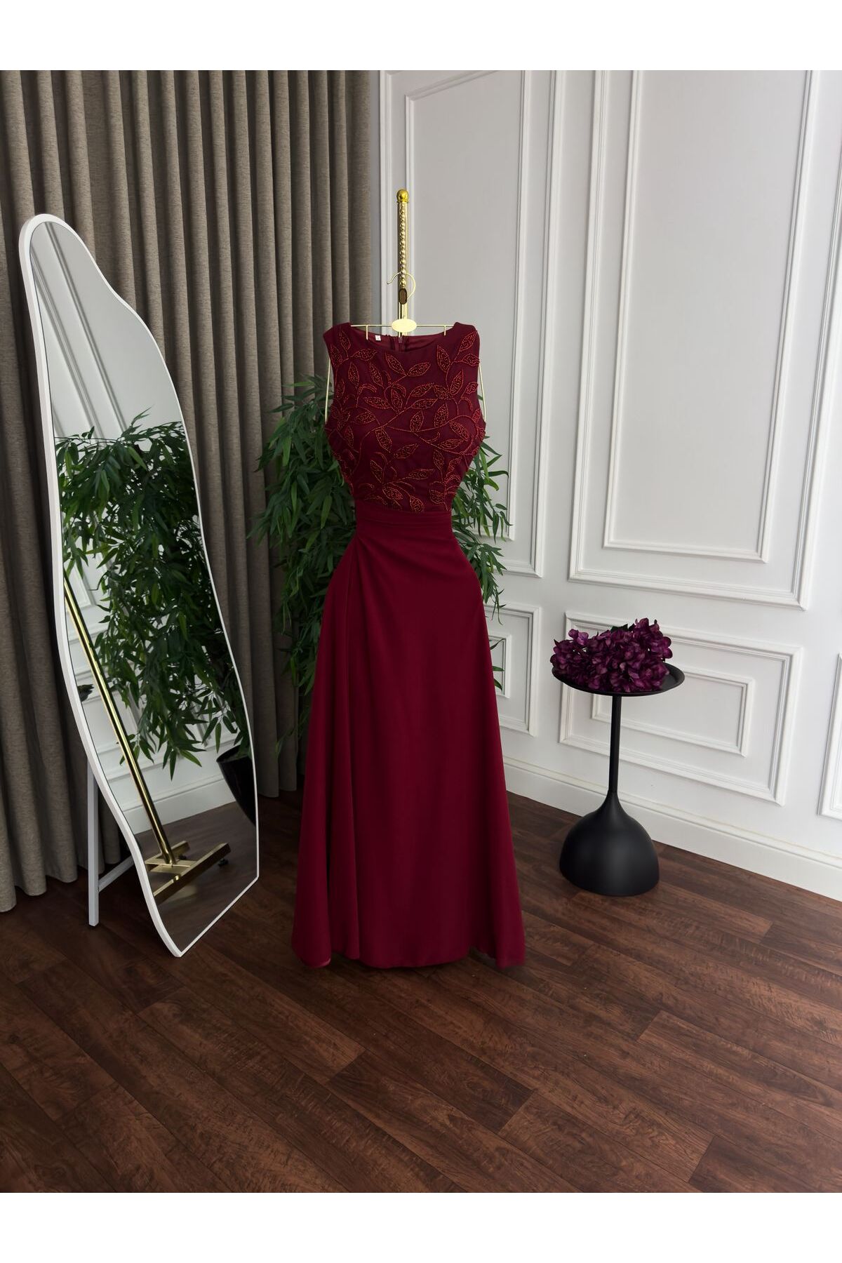 a night in tokyo lace dress - burgundy Burgundy Lace Cocktail Dresses Tea-Length Vestido de coctail –  loveangeldress main image 0