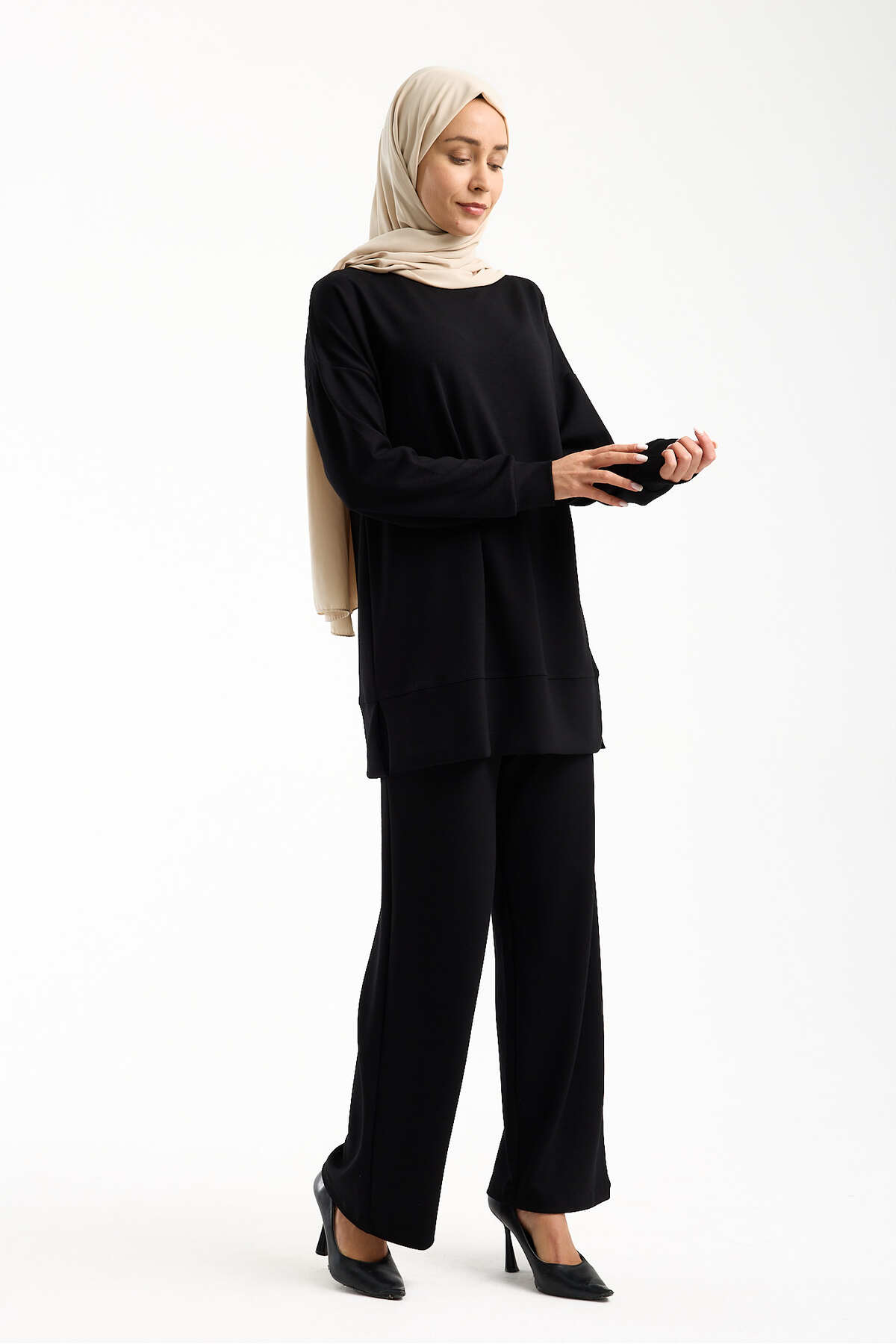 Kadın Premium Modal Kumaş Basic Tunik Takım – Rahat Kesim İkili Tesettür Takım - Siyah