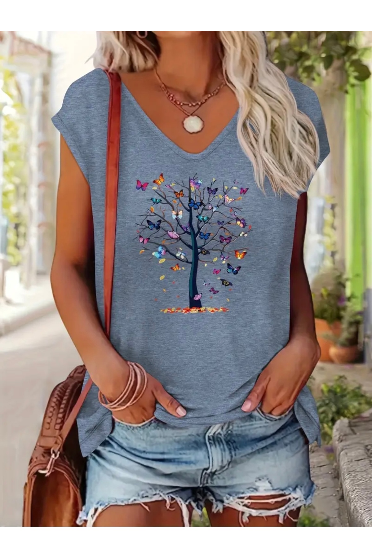 FUFLUNS KELEBEKLİ AĞAÇ YILDIZ BASKILI KADIN OVERSİZE KOLSUZ T-SHIRT